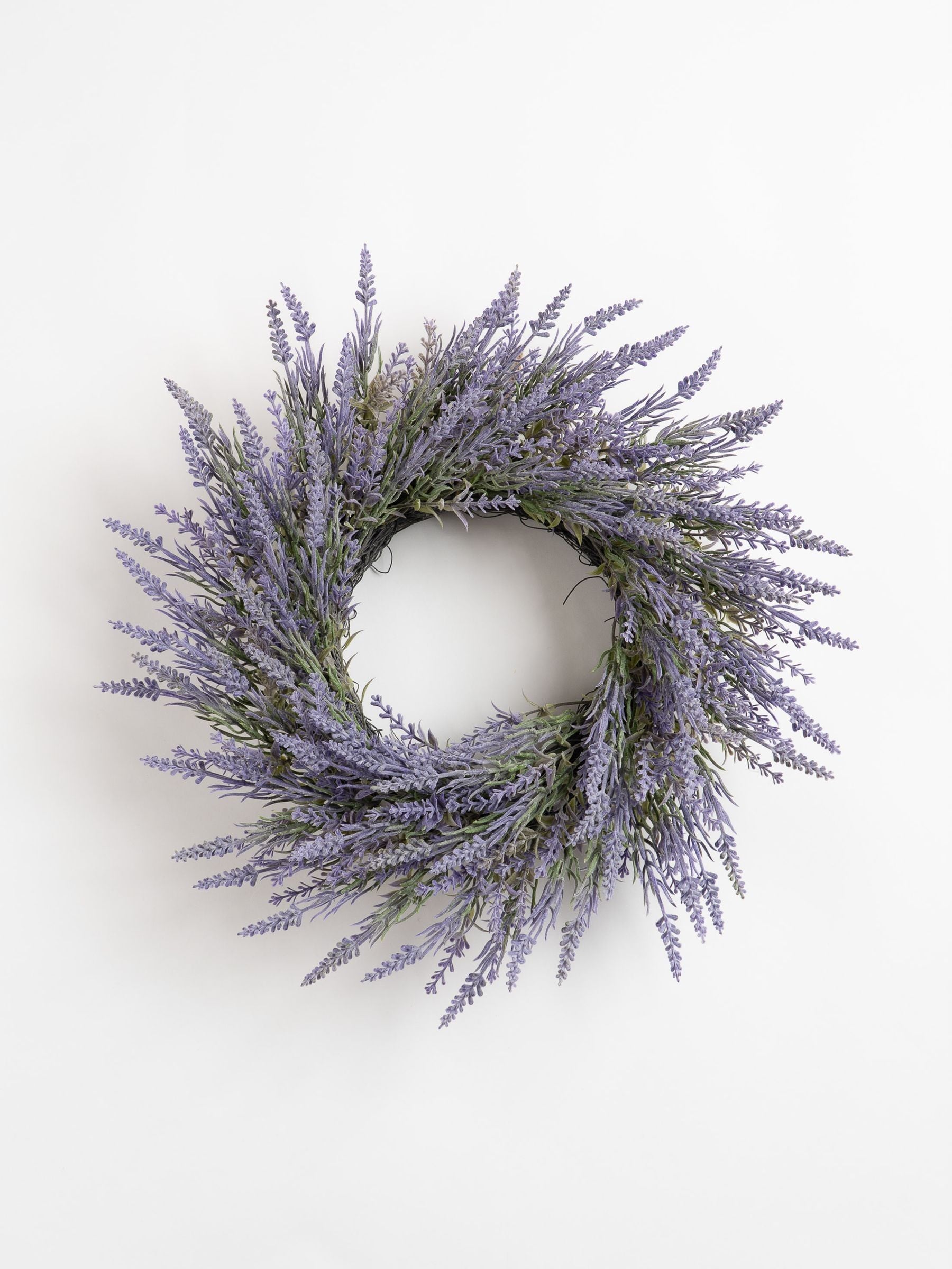 Scottish Everlastings artificial lavender wreath 45cm (British brand)