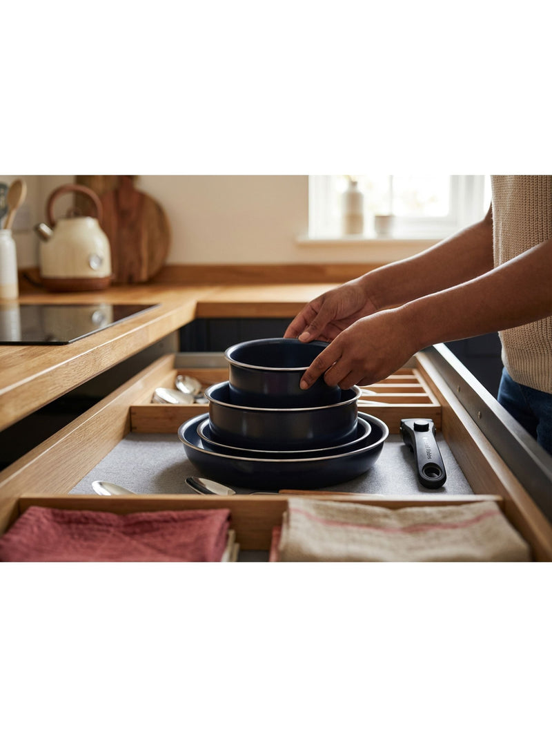 Russell Hobbs blue Smart Clip 5 piece pan set, imported from the UK