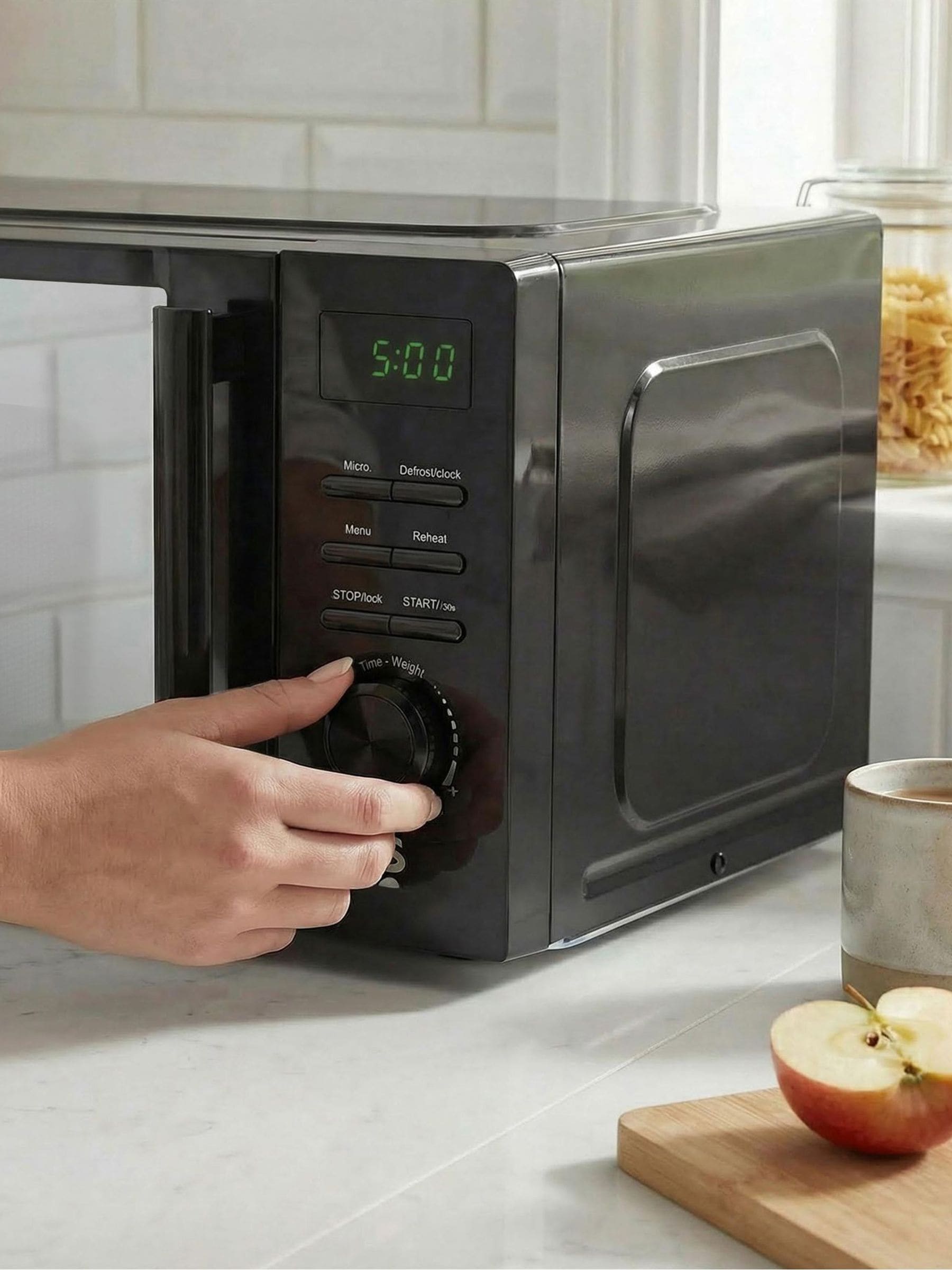 Salter black mirrored digital microwave 20L - British product