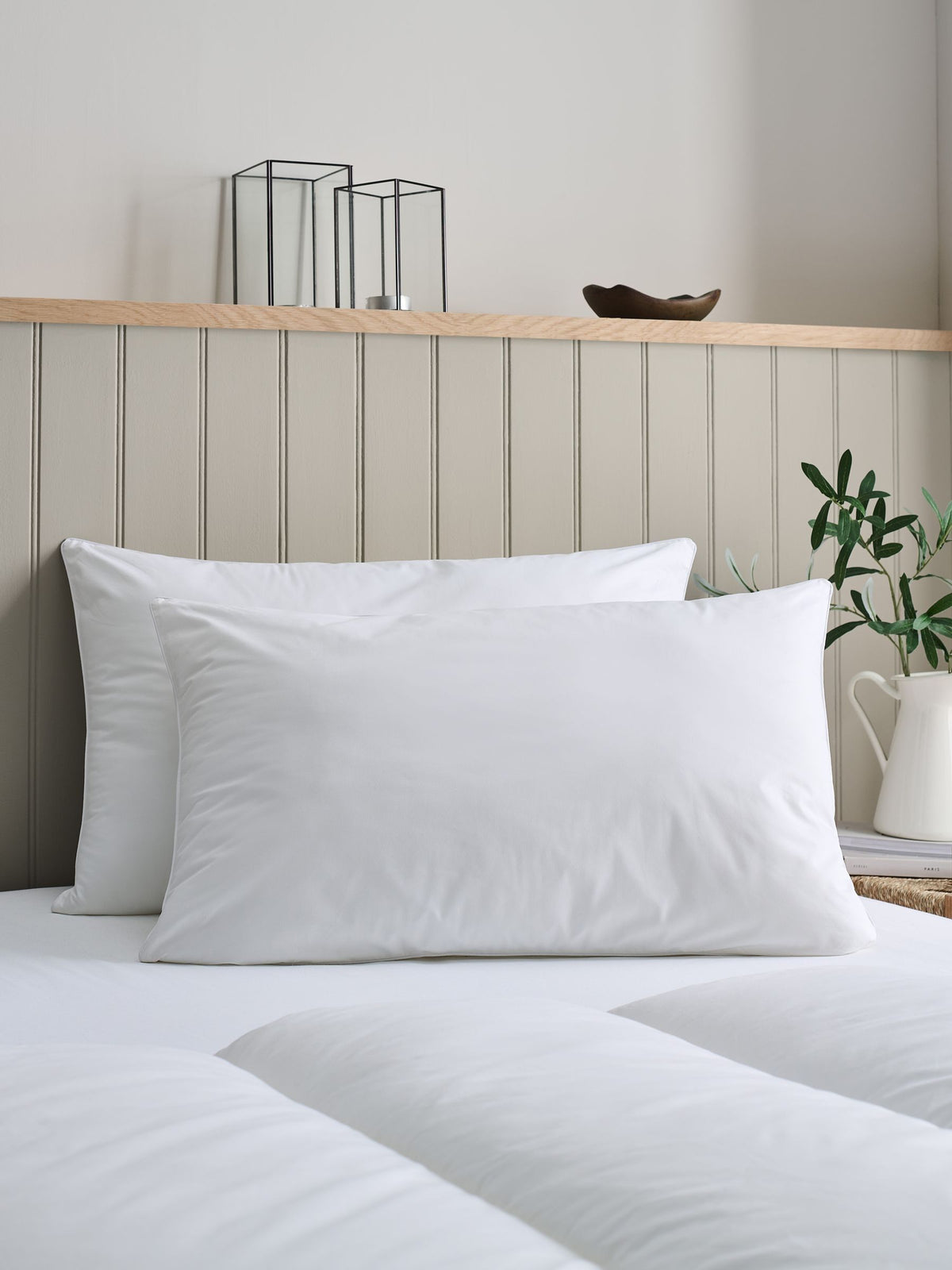 Christy classic soft medium pillow pair (British brand)
