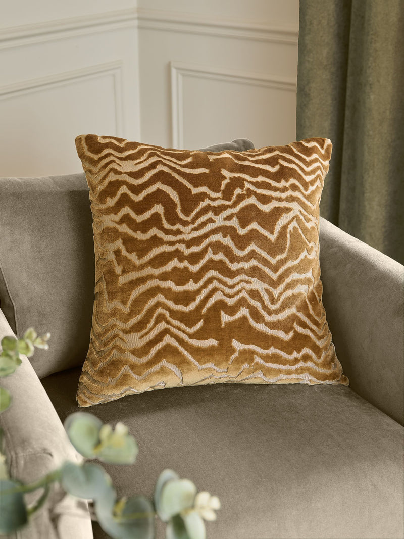 Paoletti Tierra cut velvet cushion 50x50, UK version