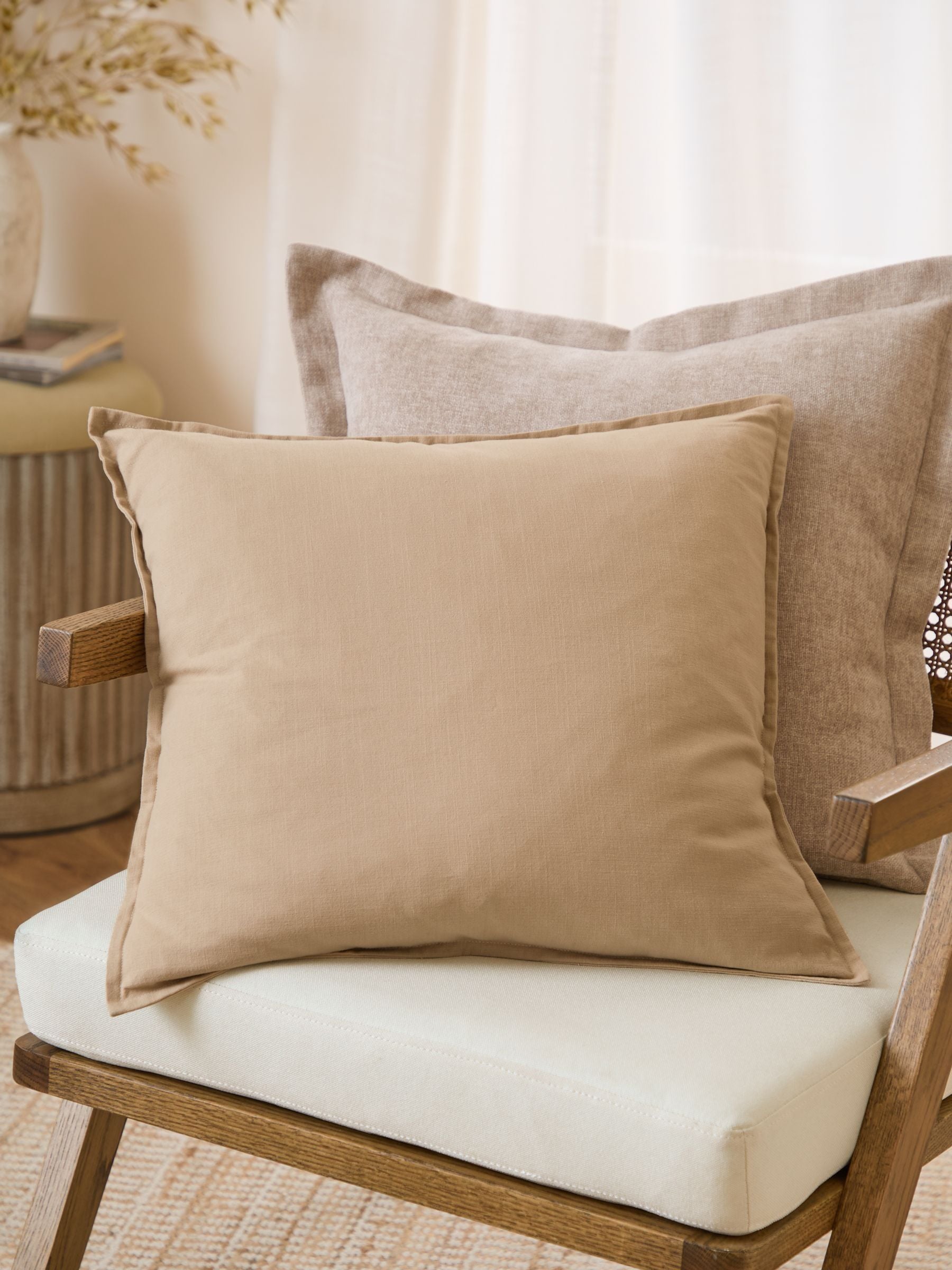 Yard natural slub cotton cushion 50x50cm, UK version