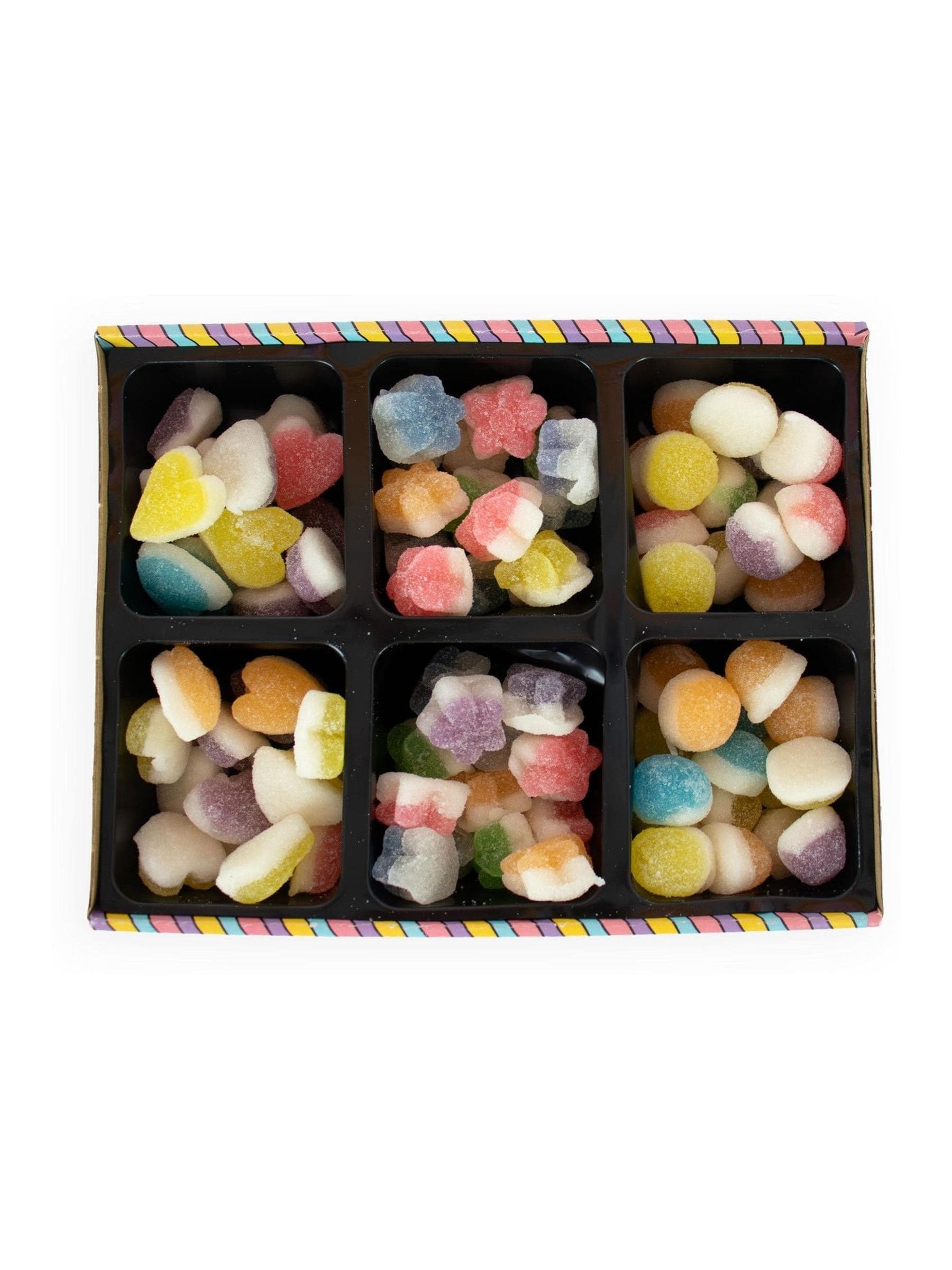 Treat Kitchen Ur So Loved Sweet Gift Box 1kg, UK version
