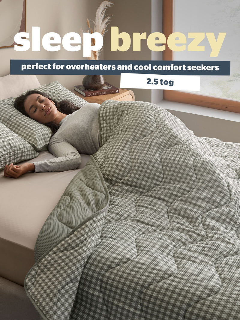 Silentnight coverless duvet 2.5 tog, imported from the UK