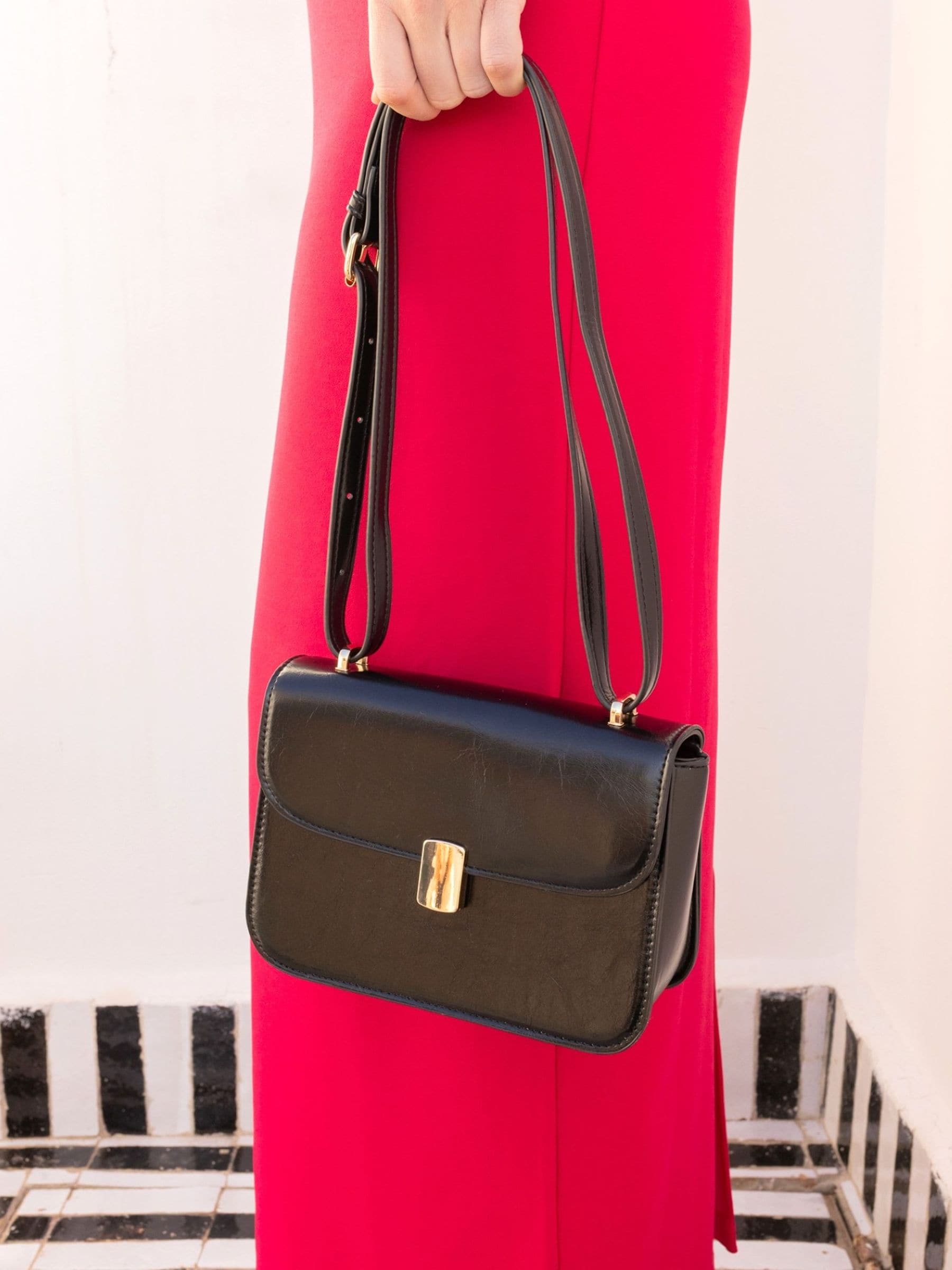 Novo Yellow Argentina Hardware Cross-Body Adjustable Bag