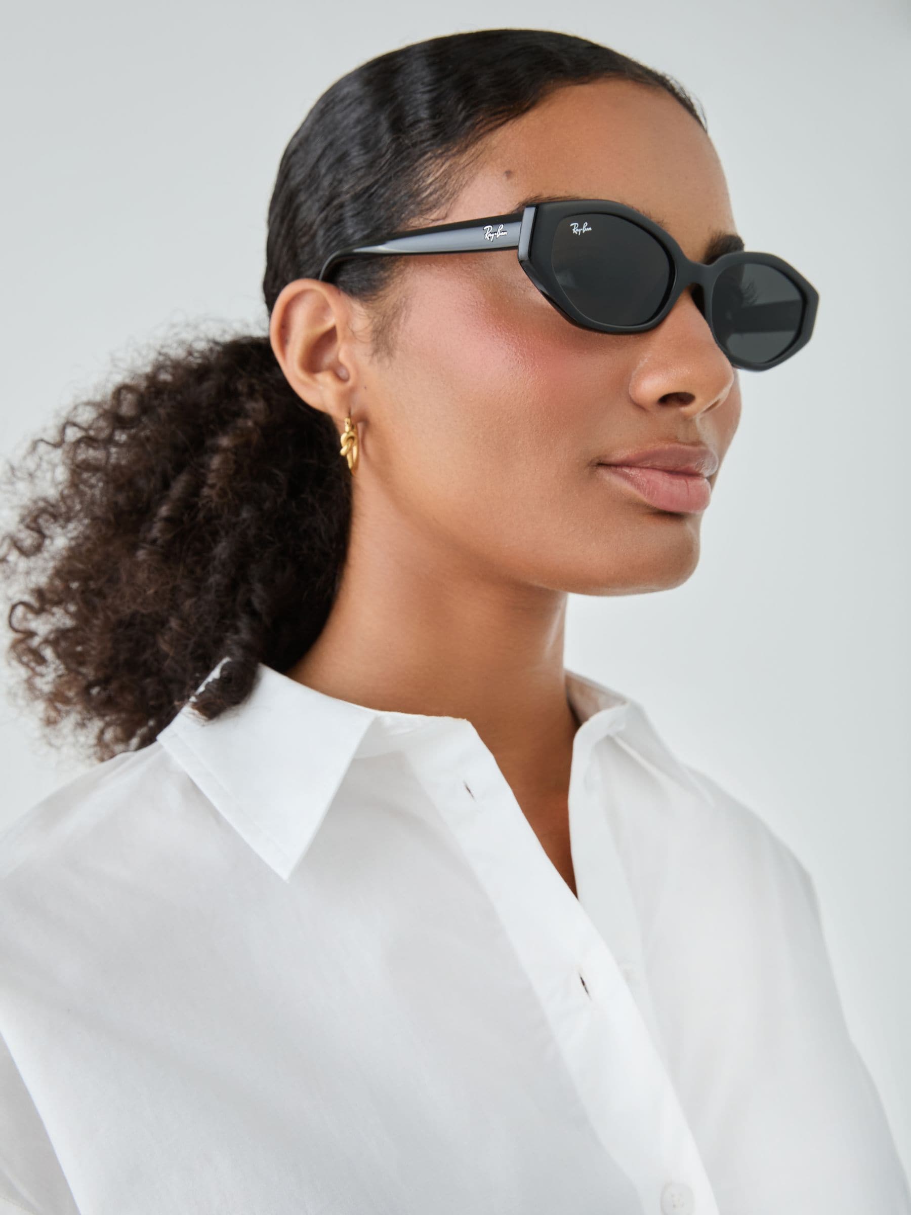 Ray-Ban black irregular sunglasses - British product