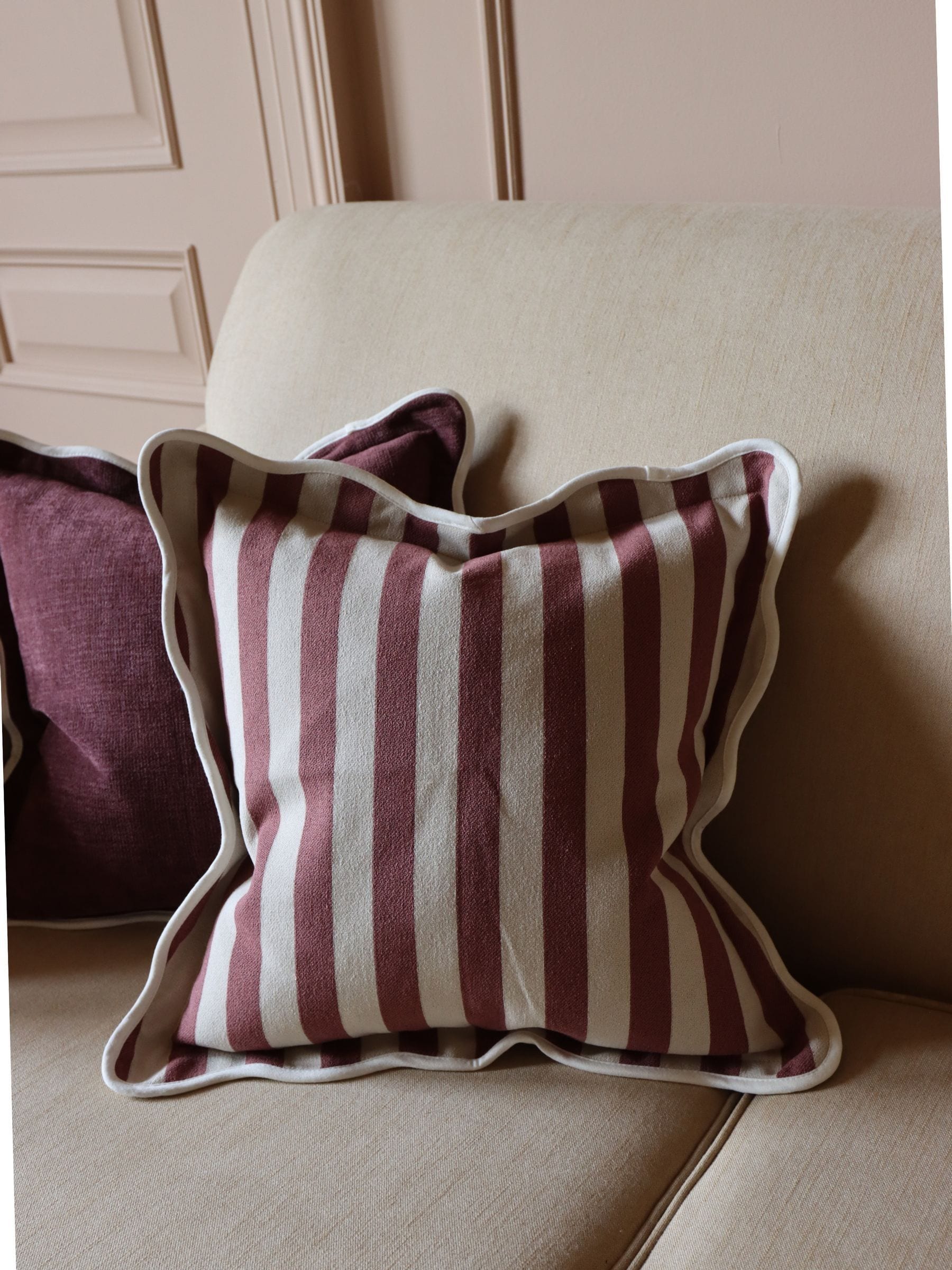 Ellenvale Interiors plum striped scalloped edge cushion cover 45x45cm - British product