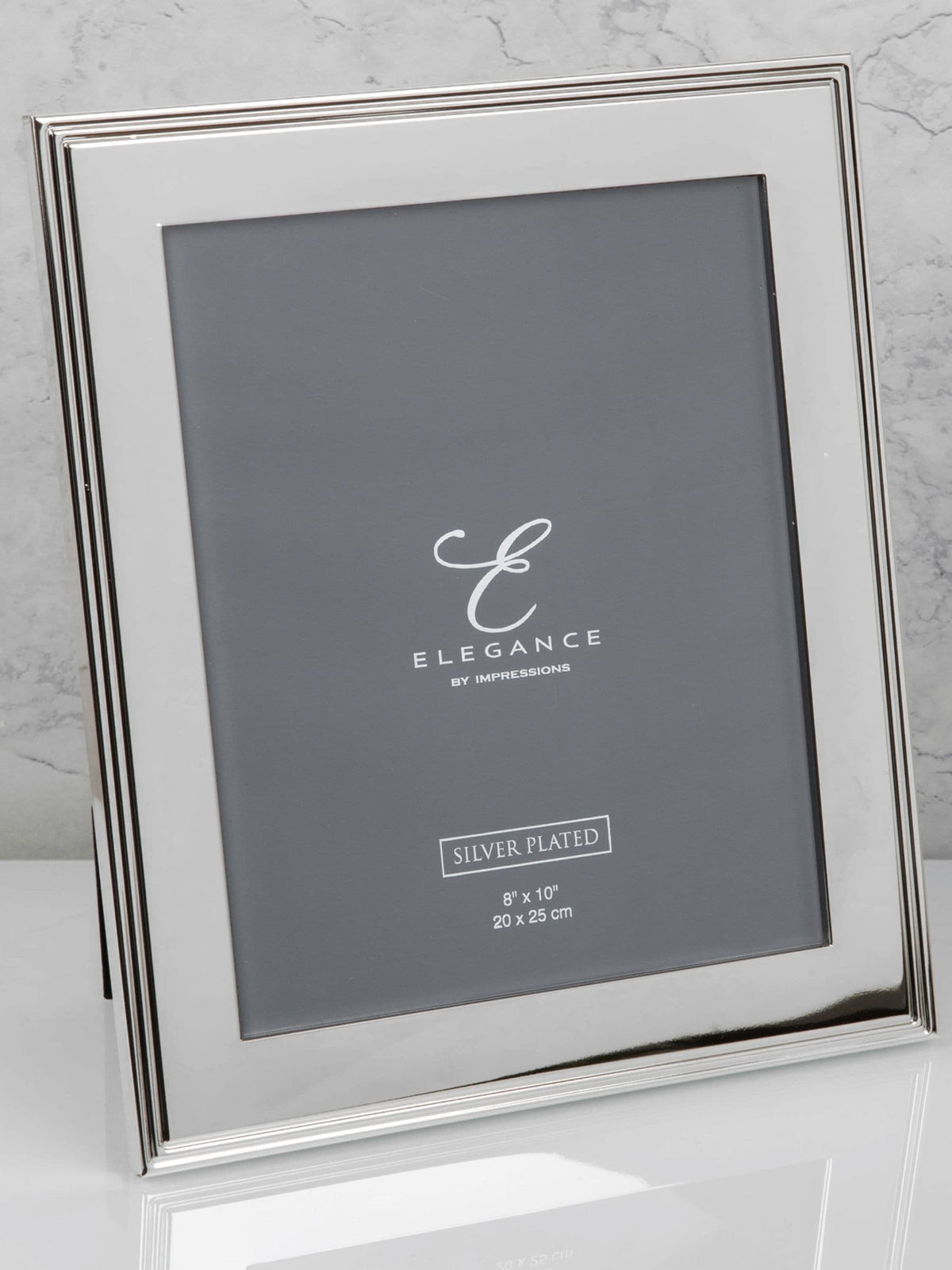 Widdop silver plated rib edge photo frame 8x10 (British brand)
