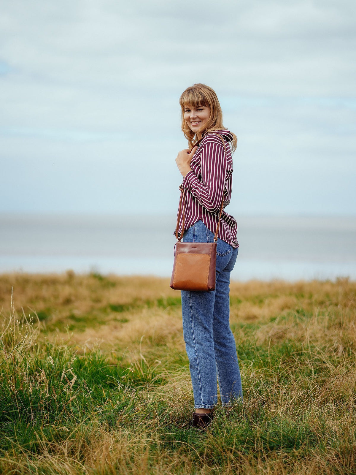 Conkca Marissa cross-body bag brown leather, imported from the UK