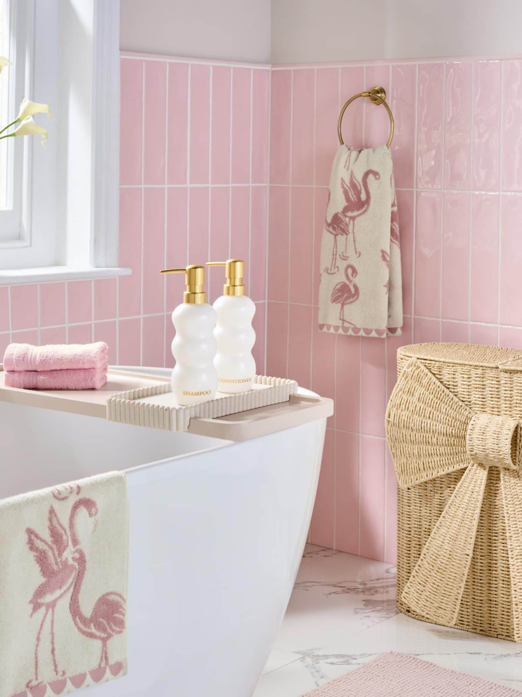 Pink Flamingo towel with sparkle detail hand and bath sizes - British product