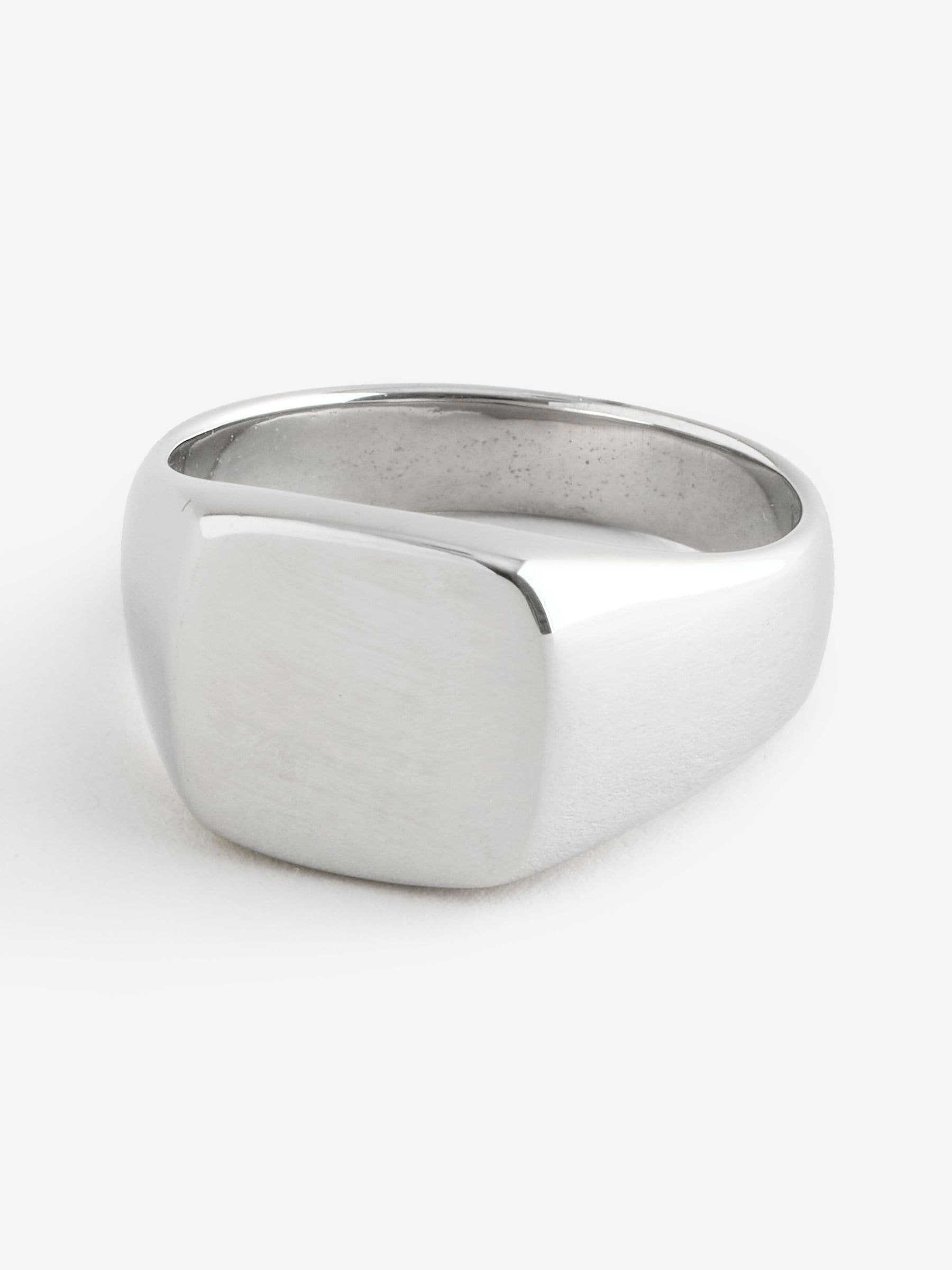 Stainless steel signet ring silver tone, imported from the UK