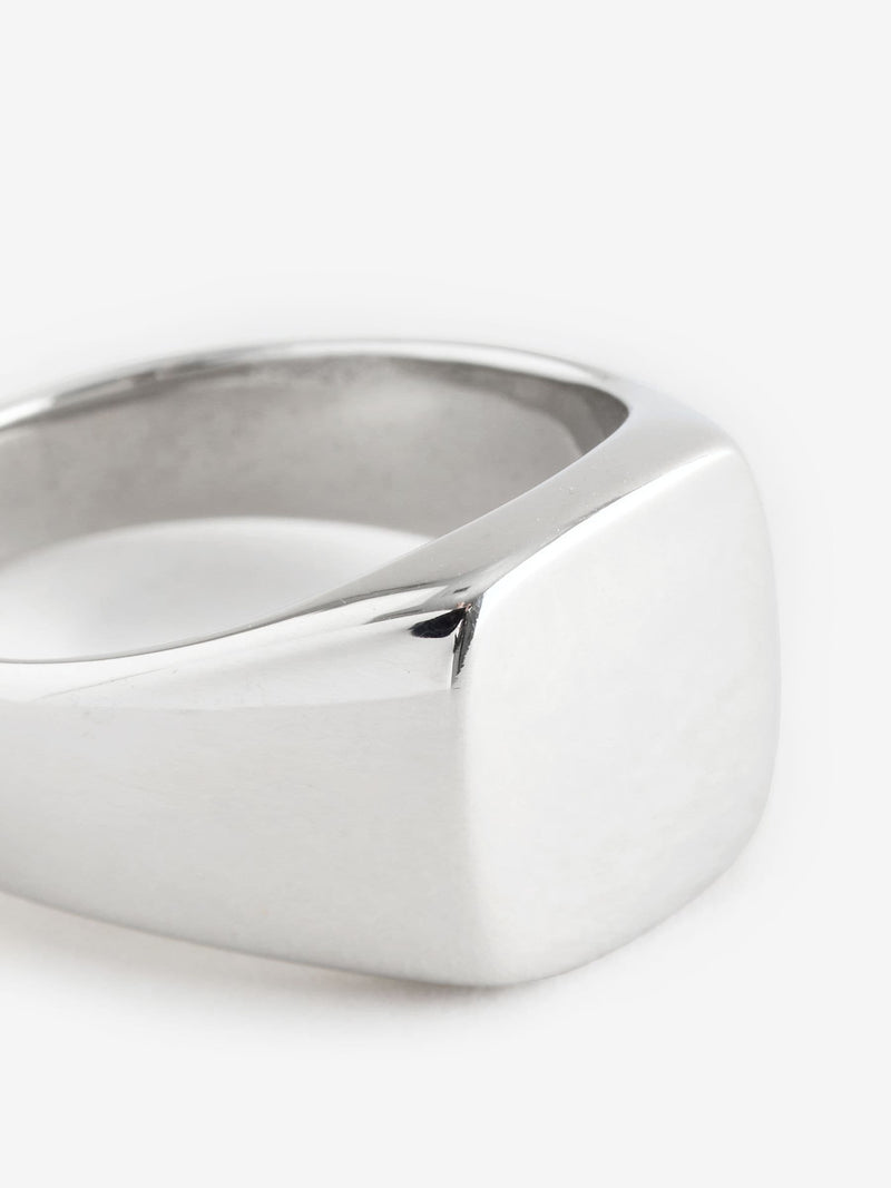 Stainless steel signet ring silver tone, imported from the UK