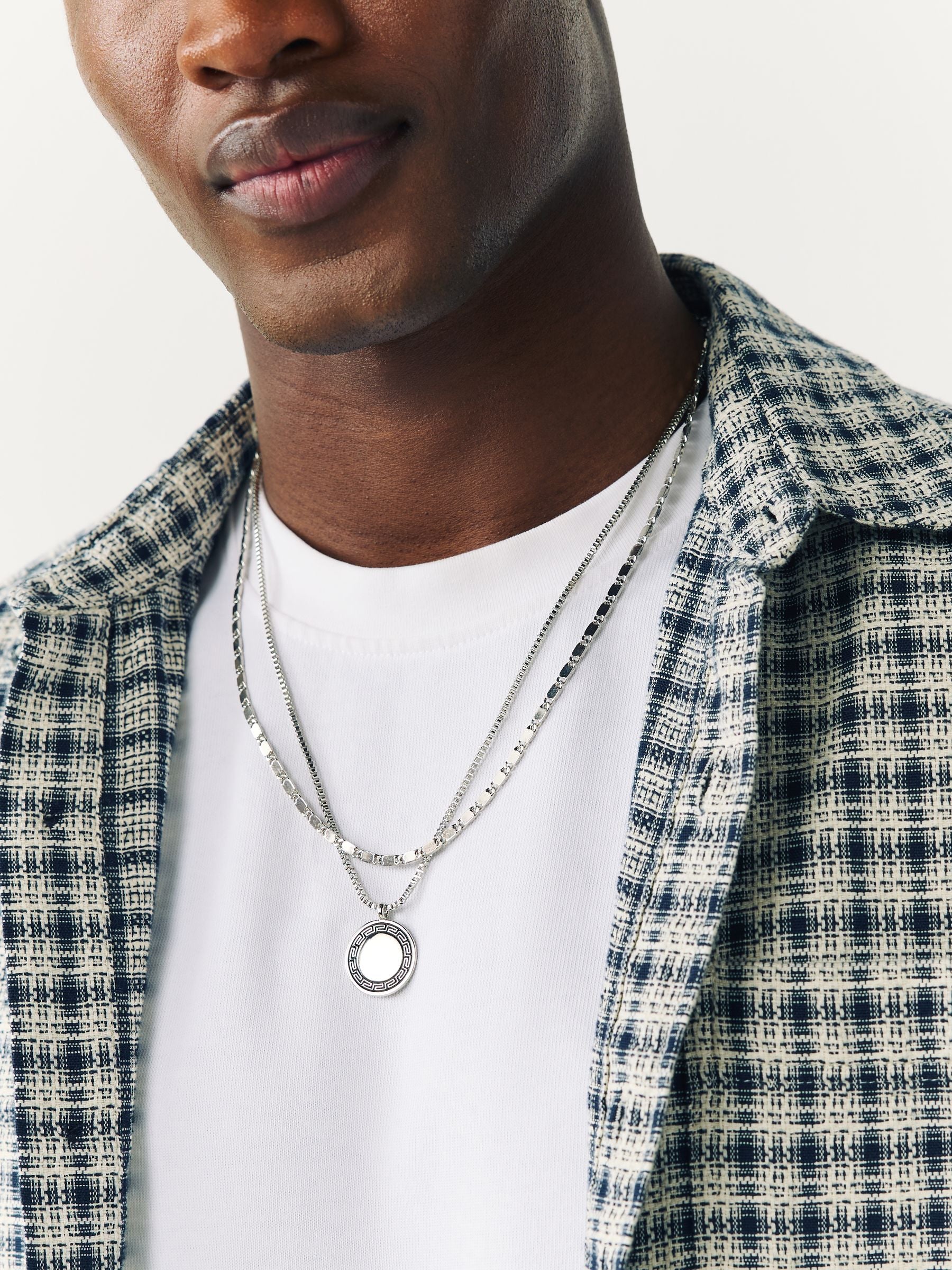 Silver tone layered coin pendant necklace - British product