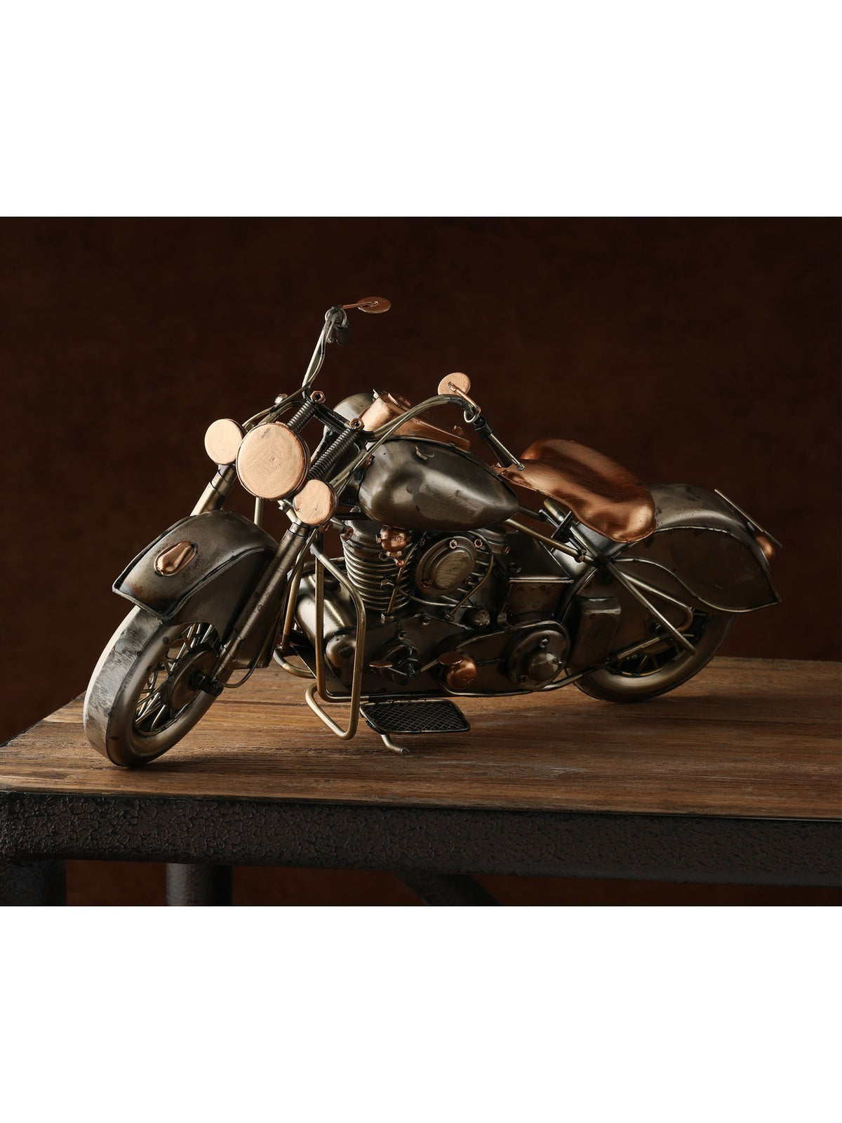Widdop Silver Harvey Makin motorbike ornament, UK version