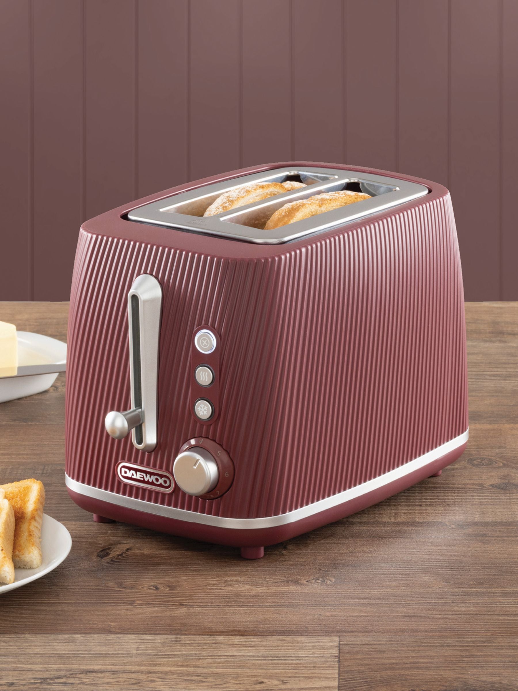 Daewoo Ruby Cascade 2 Slice Toaster