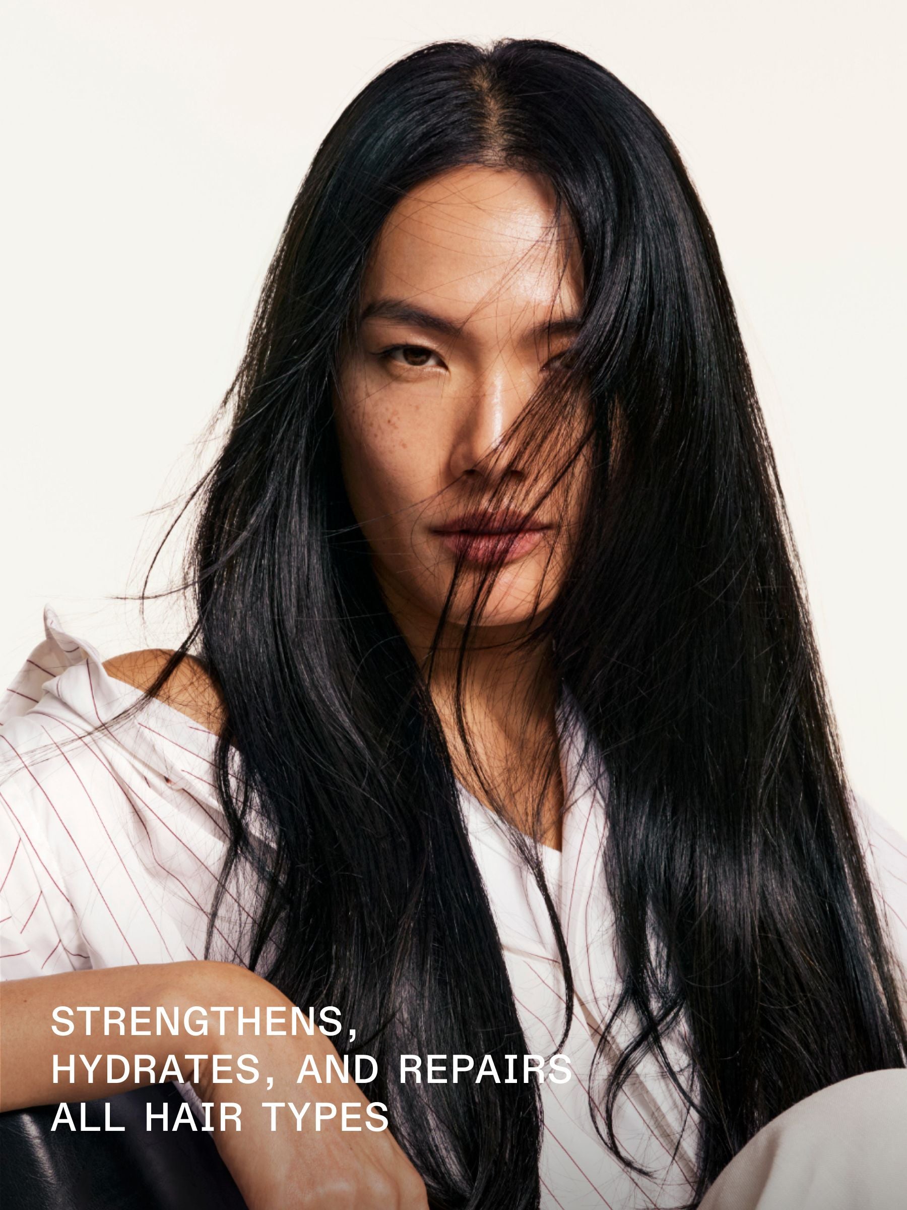 Olaplex No.4 Bond Maintenance Shampoo bottle - British product