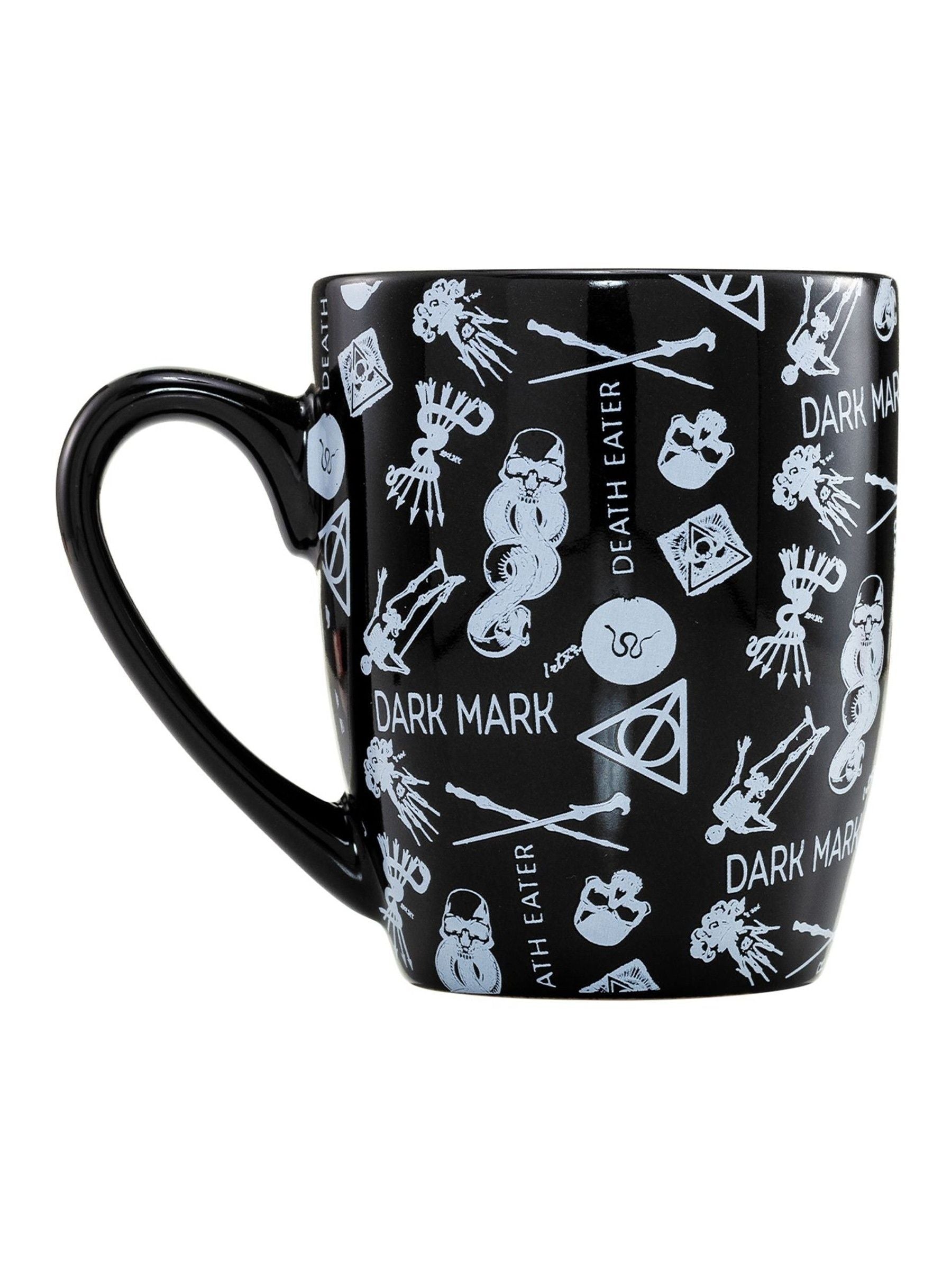 Pyramid International Harry Potter Dark Arts mug and socks set 15cm, UK version