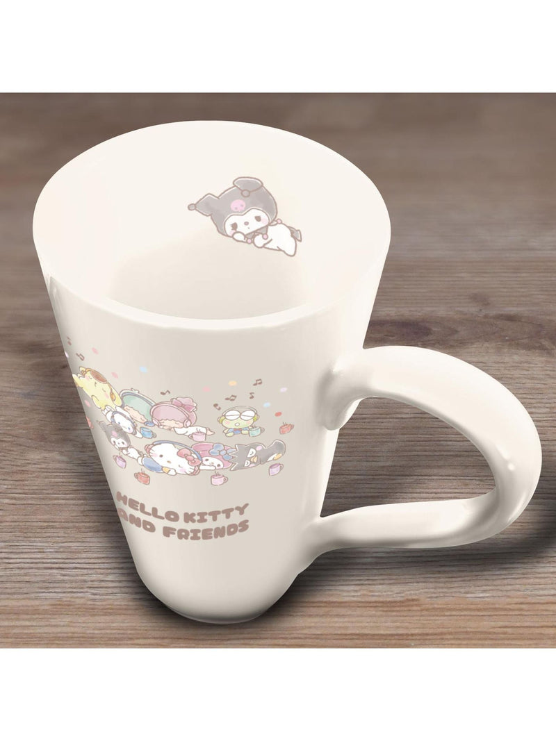 Pyramid International Hello Kitty and Friends grande mug - British product