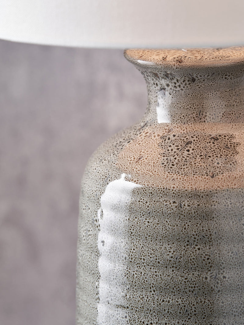 Pacific Mulberry Helka table lamp - British product