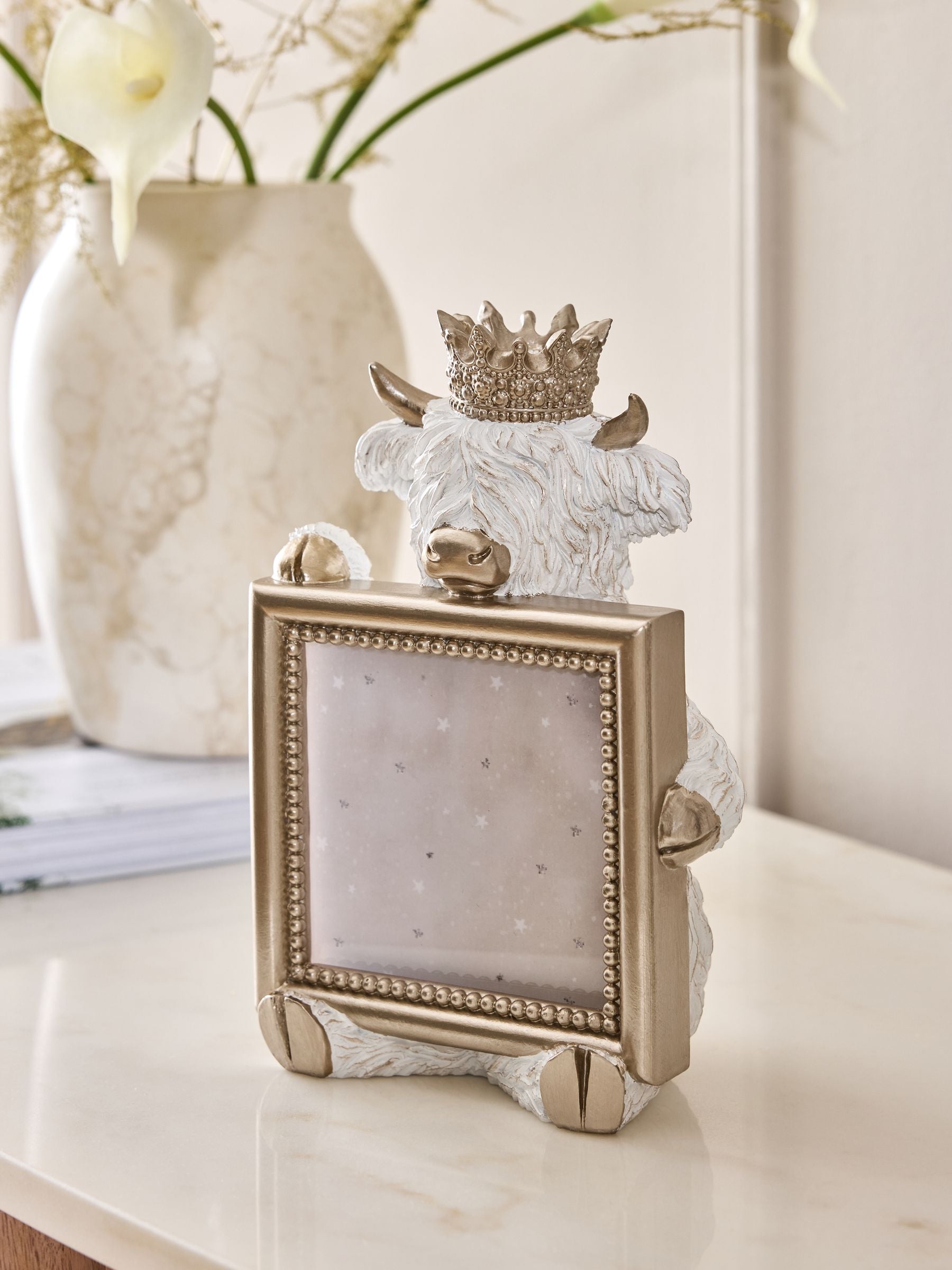 White Hamish The Highland Cow Photo Frame
