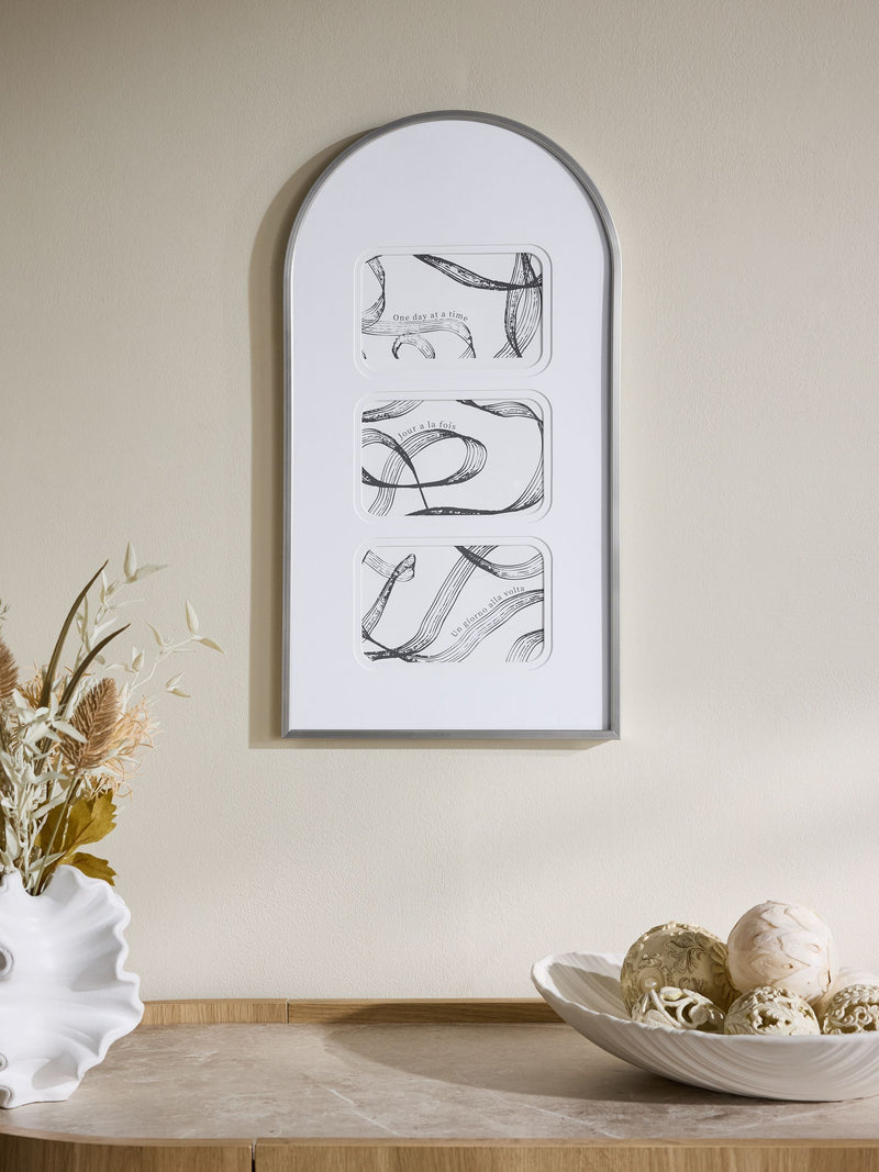 Black Arch Collage Photo Frame