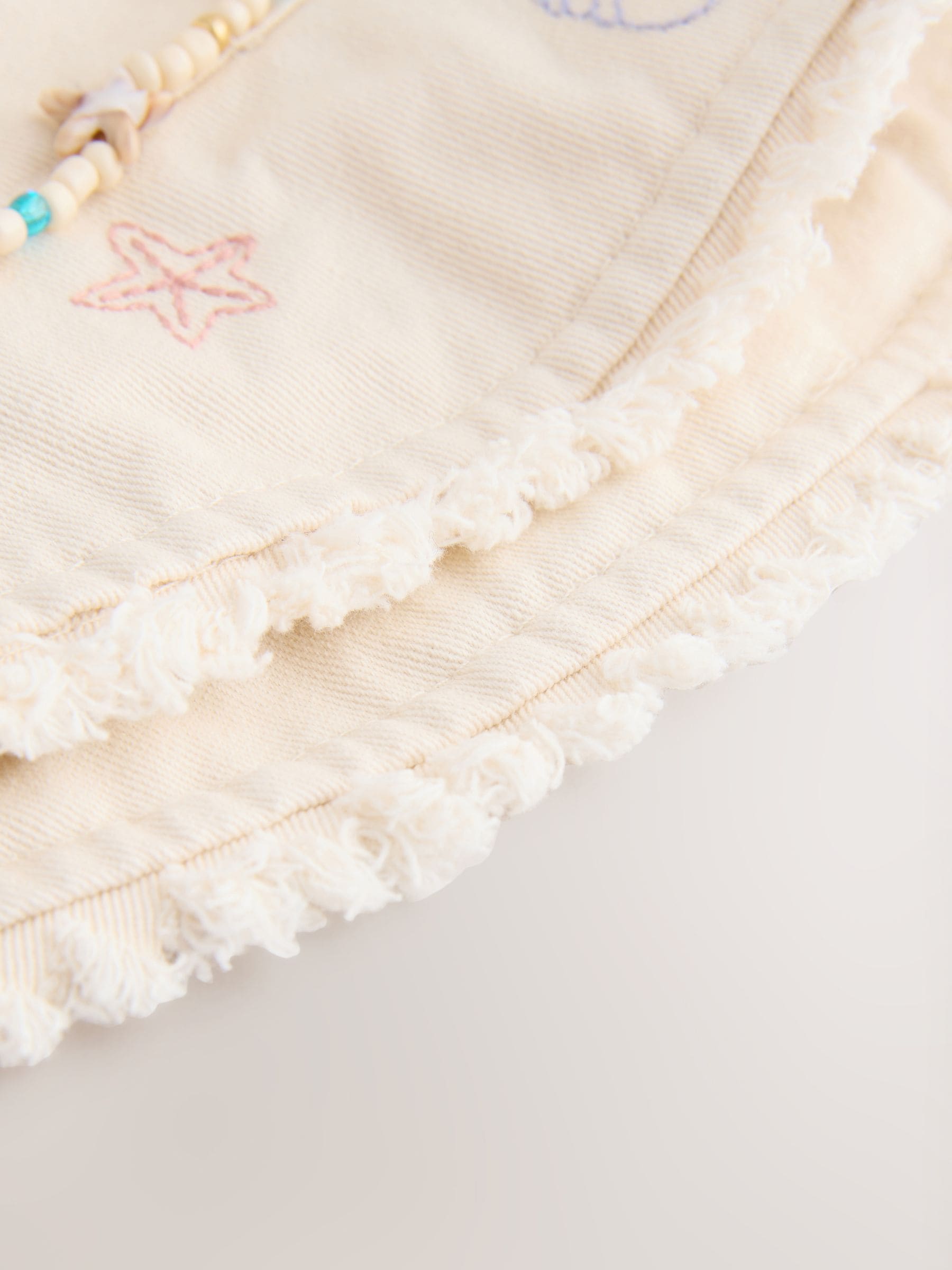 Cream beaded chain bucket hat for children 3-16 years (British brand)