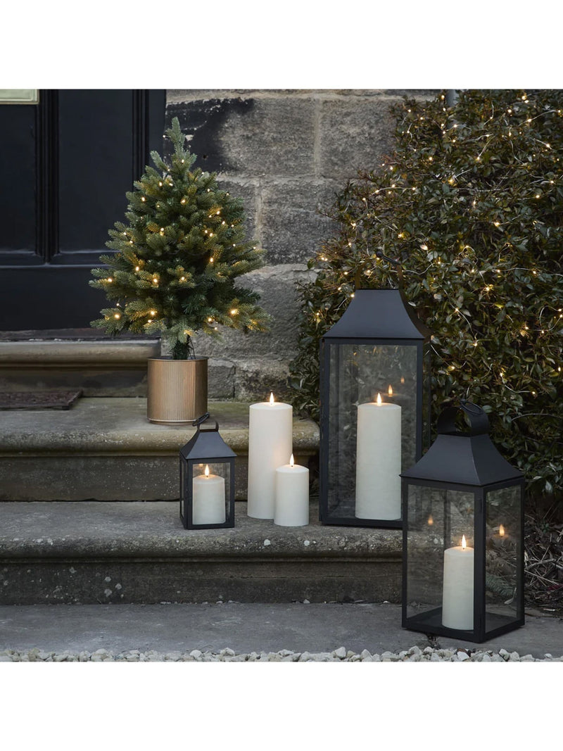 Lights4fun pre lit outdoor Christmas tree 75cm - British product