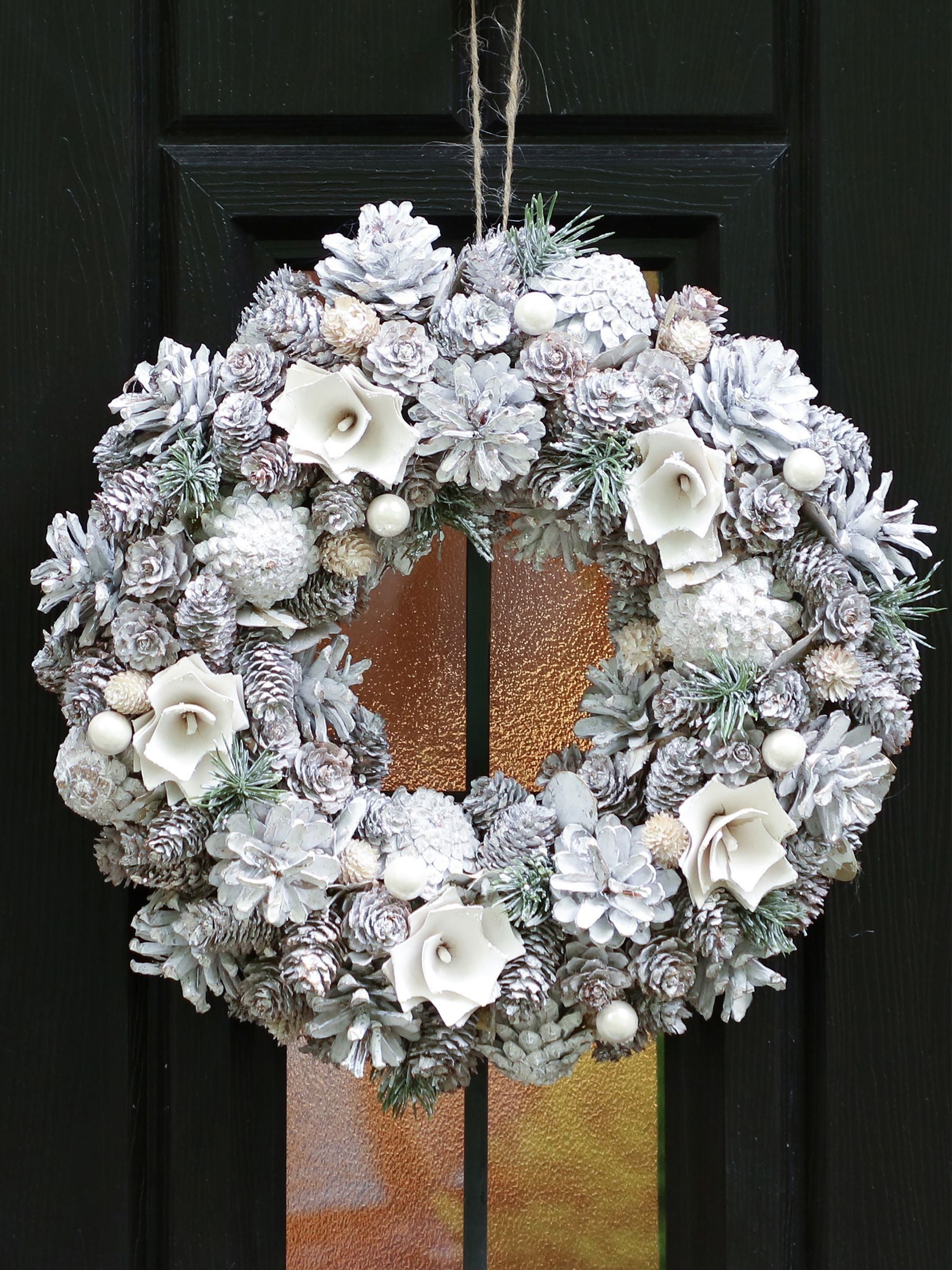 Dibor Morning Frost Christmas wreath 33cm - British product