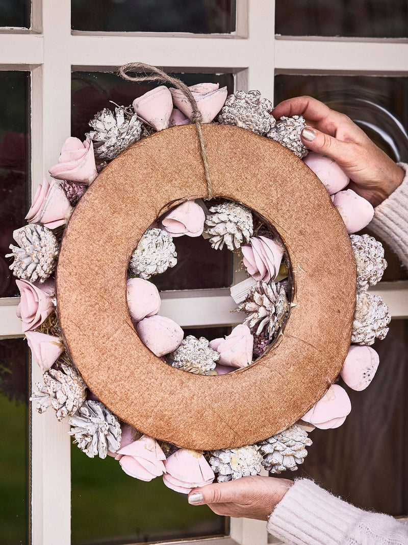 Dibor pink roses wreath 38cm, imported from the UK