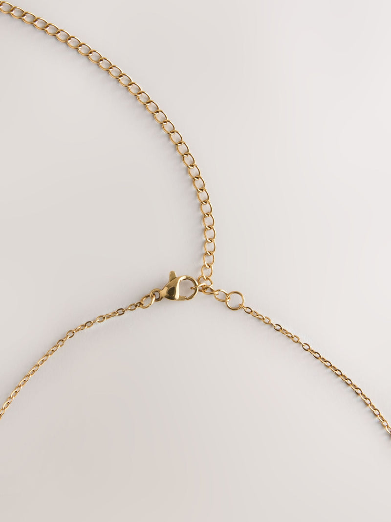 Hammered disc choker gold tone stainless steel (British brand)