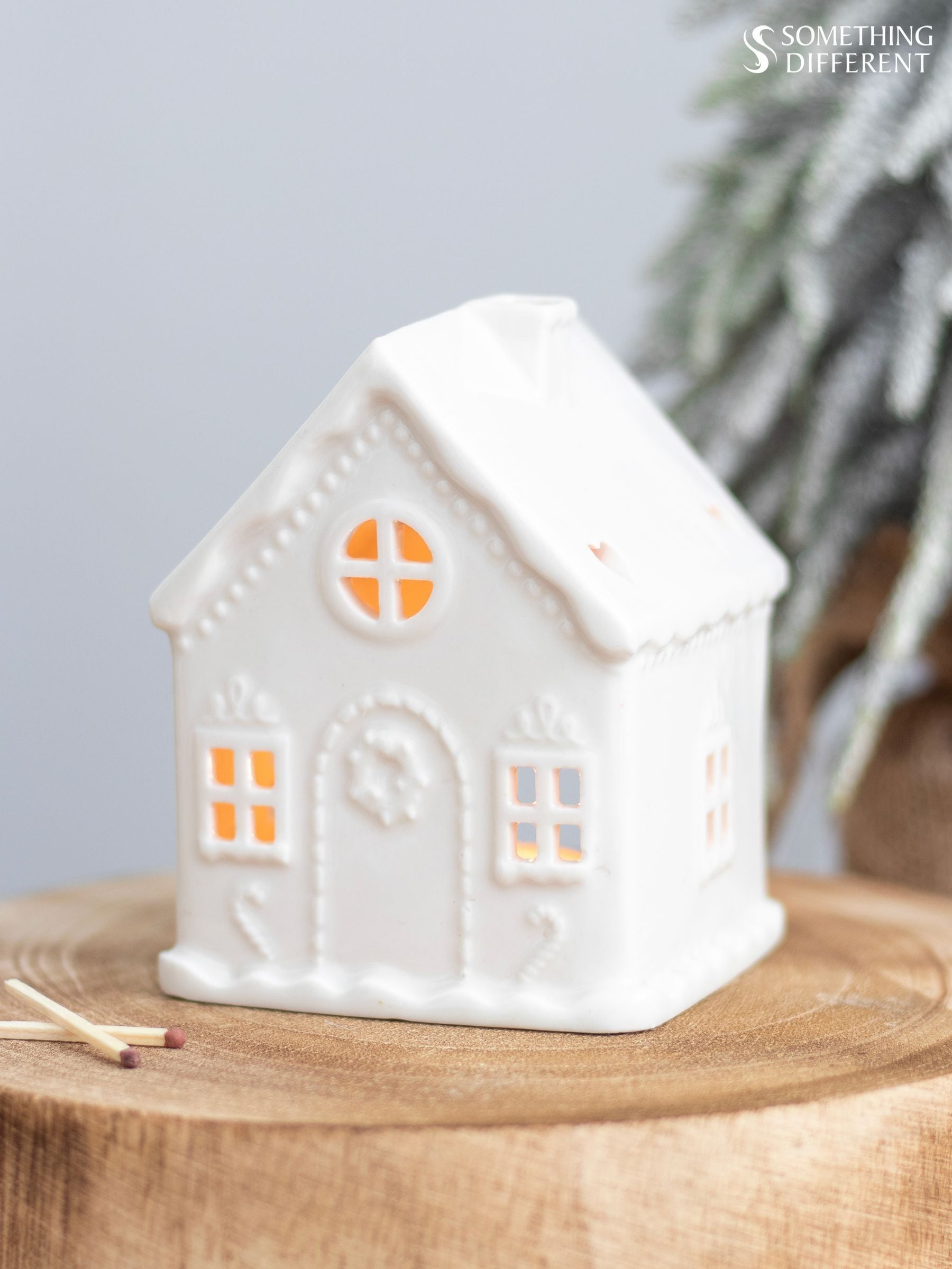 Something Different white gingerbread house tealight holder - British product