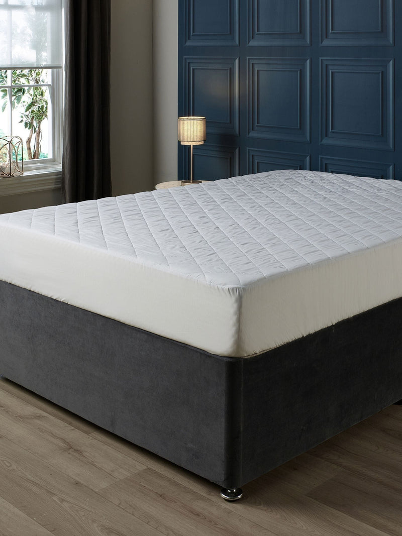 Downland anti allergy mattress protector (British brand)