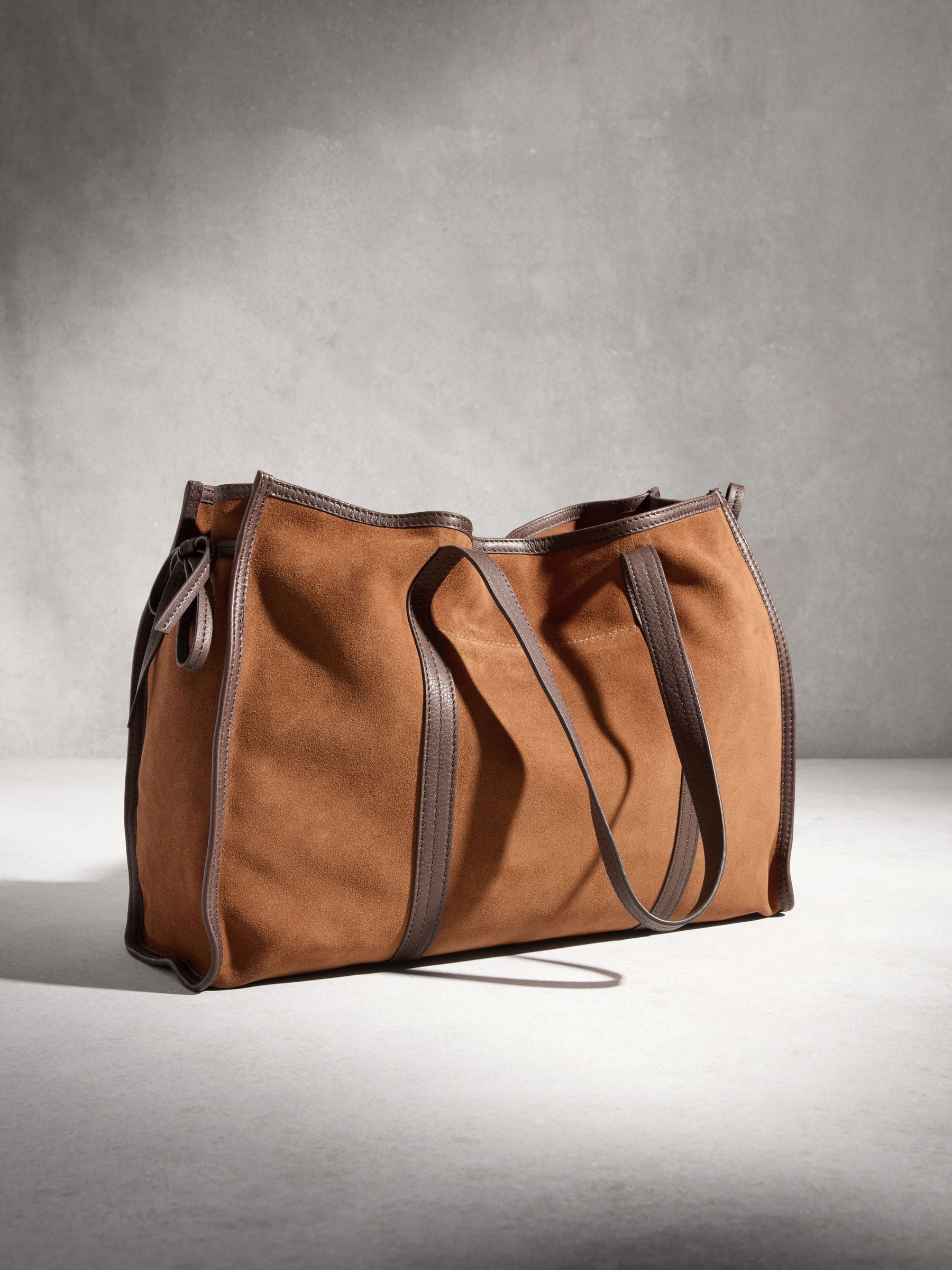 N.Premium oversized suede shoulder bag in tan brown, imported from the UK
