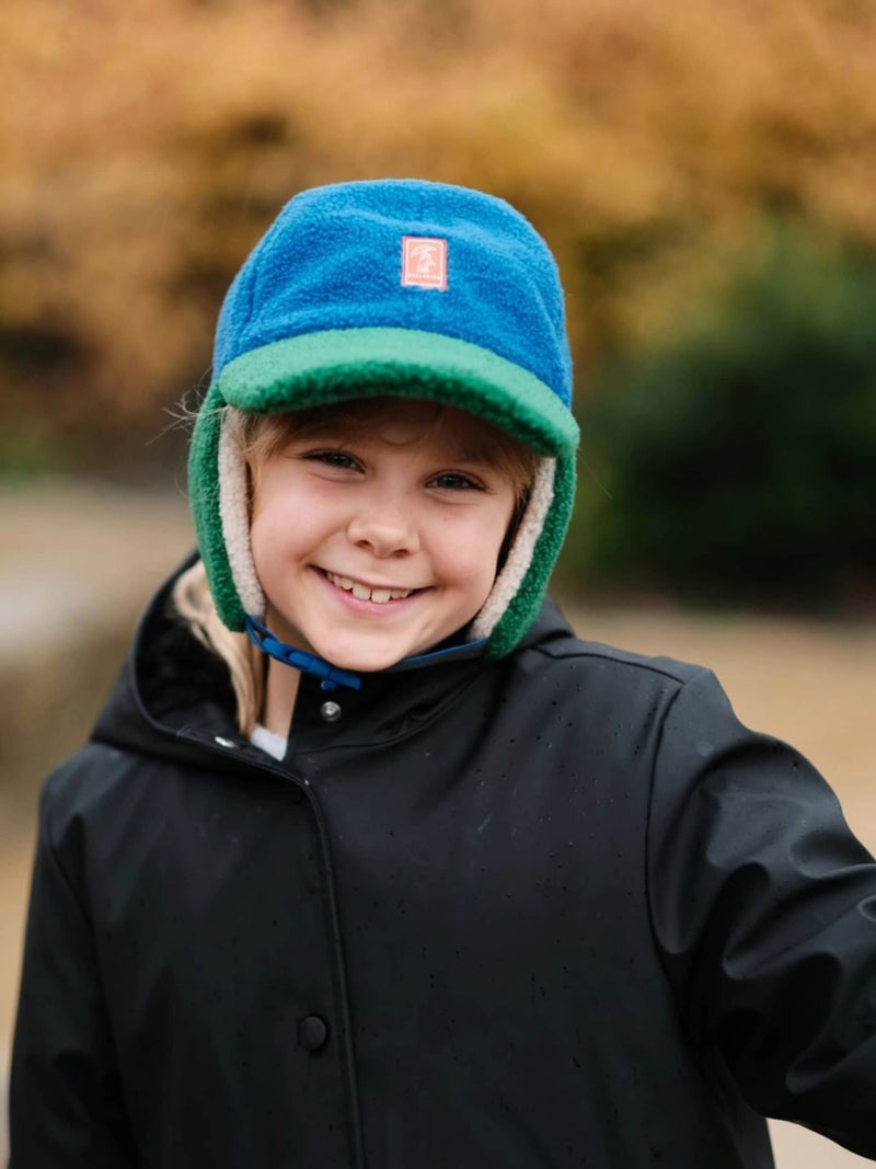 Sealskinz waterproof children's sherpa fleece hat with ear warmers, imported from the UK