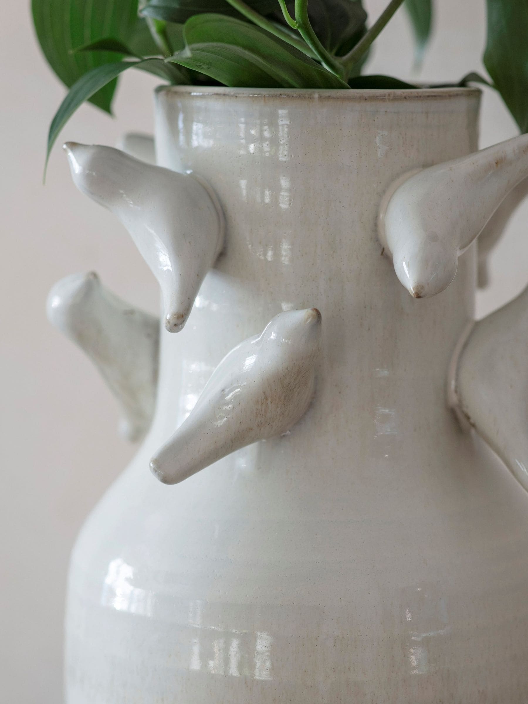 One.World Blythdale bird vase stoneware (British brand)