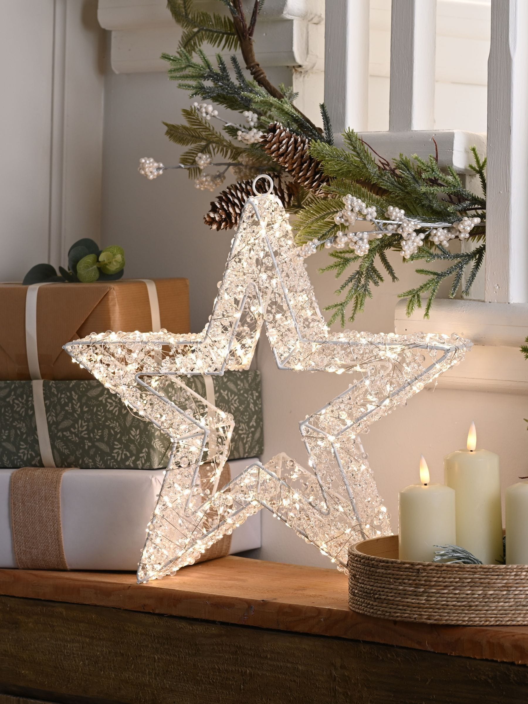 Festive pre lit LED Christmas star decoration 38cm (British brand)