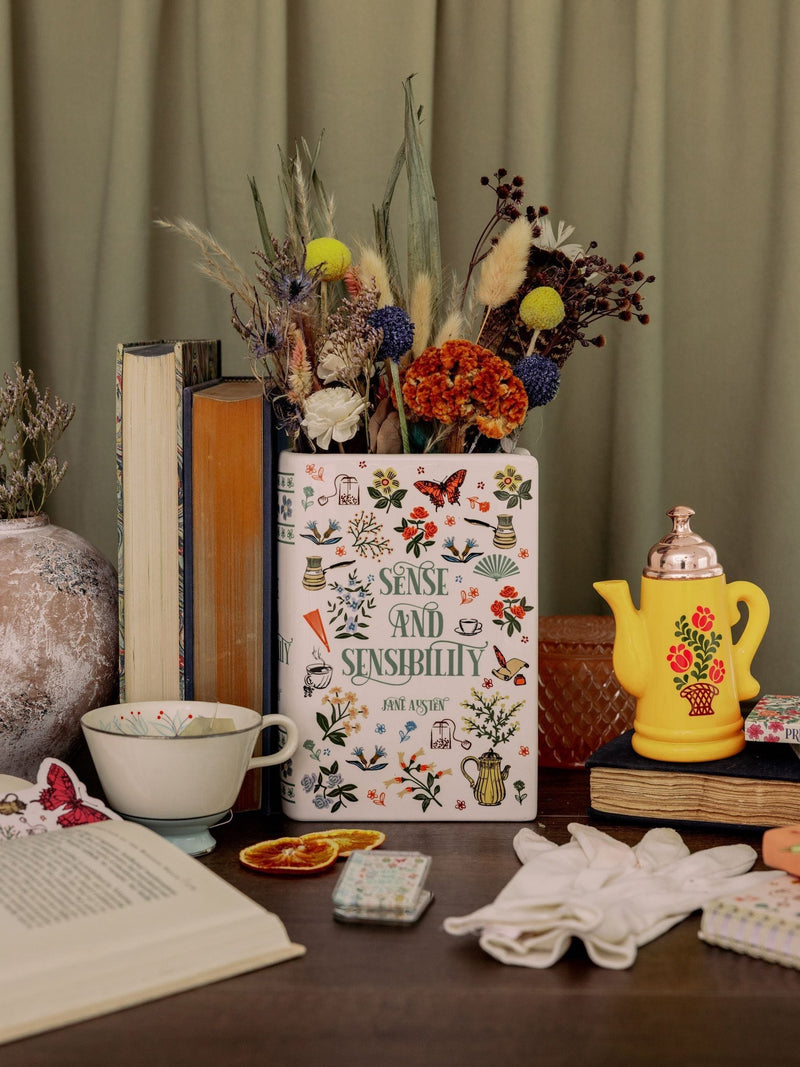 Steel Mill and Co. ceramic book vase Sense and Sensibility (British brand)