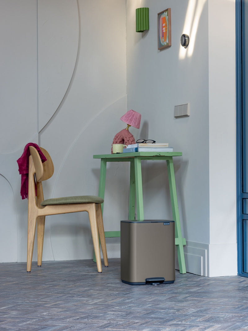 Brabantia White Bo Pedal Bin 12L