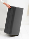 Brabantia Bo pedal bin mineral infinite grey 30L, UK version