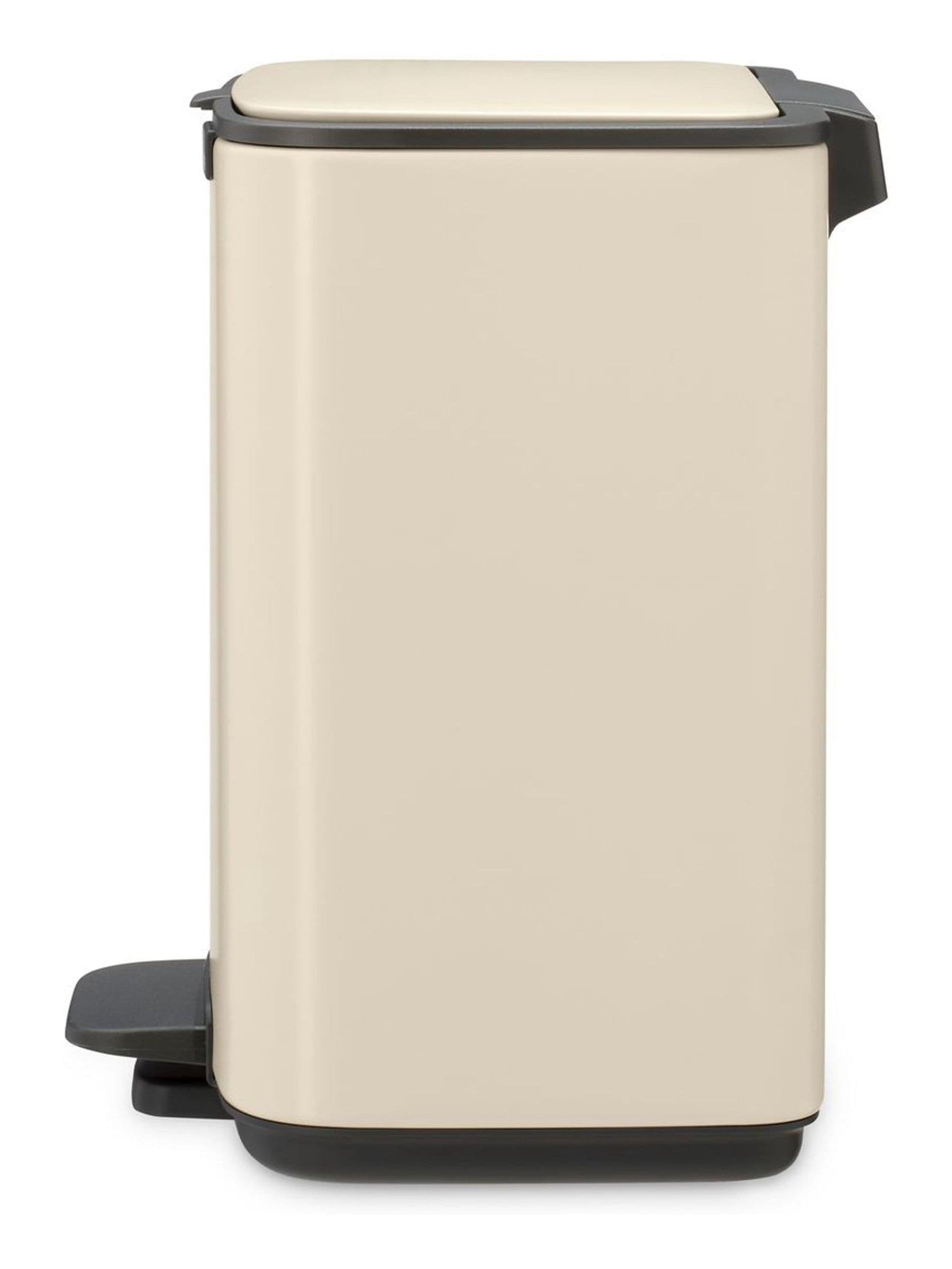 Brabantia Pedal Bin Soft Beige 4L, UK version