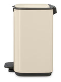 Brabantia Pedal Bin Soft Beige 4L, UK version
