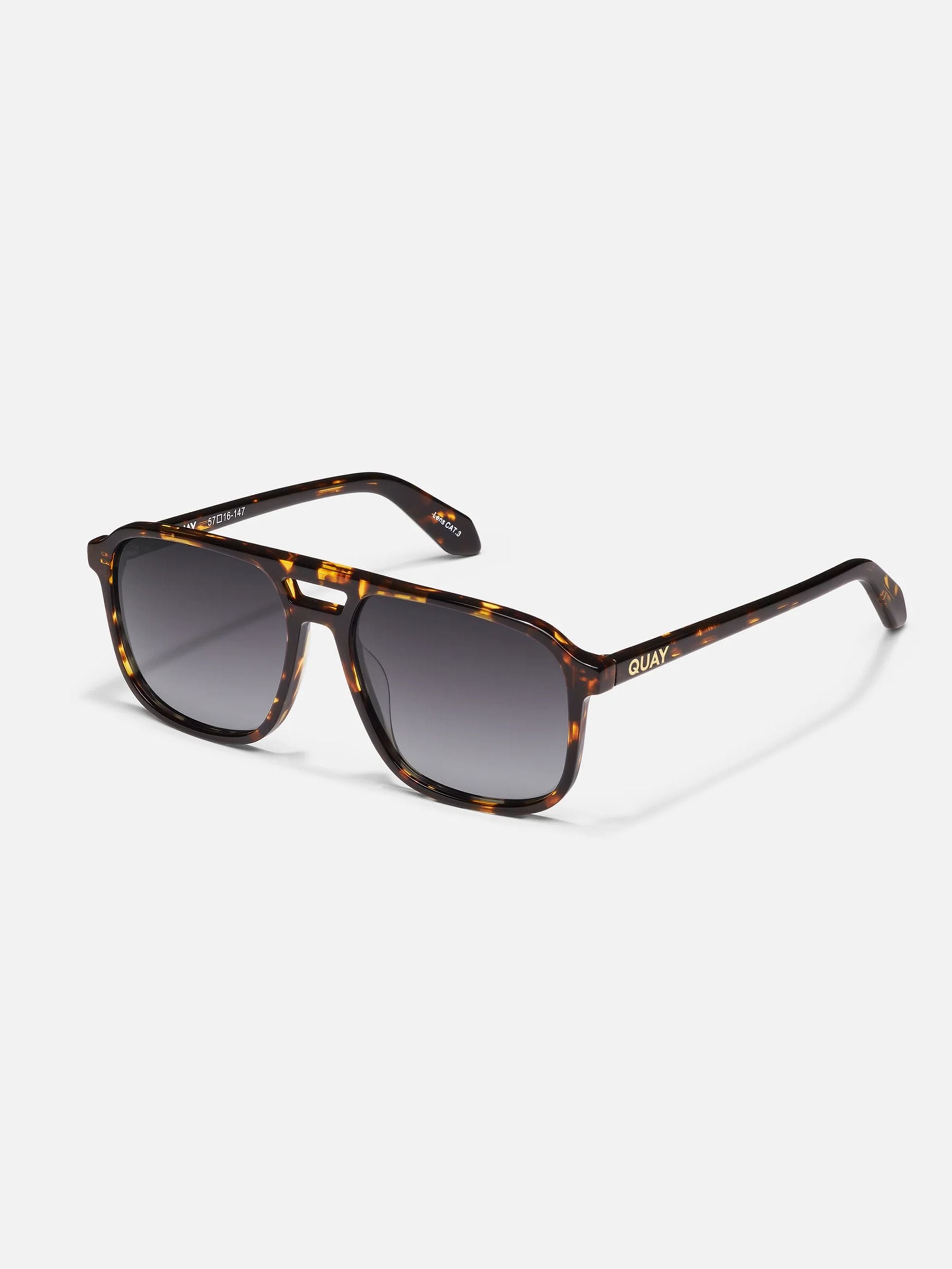 QUAY Animal On The Fly navigator sunglasses, UK version