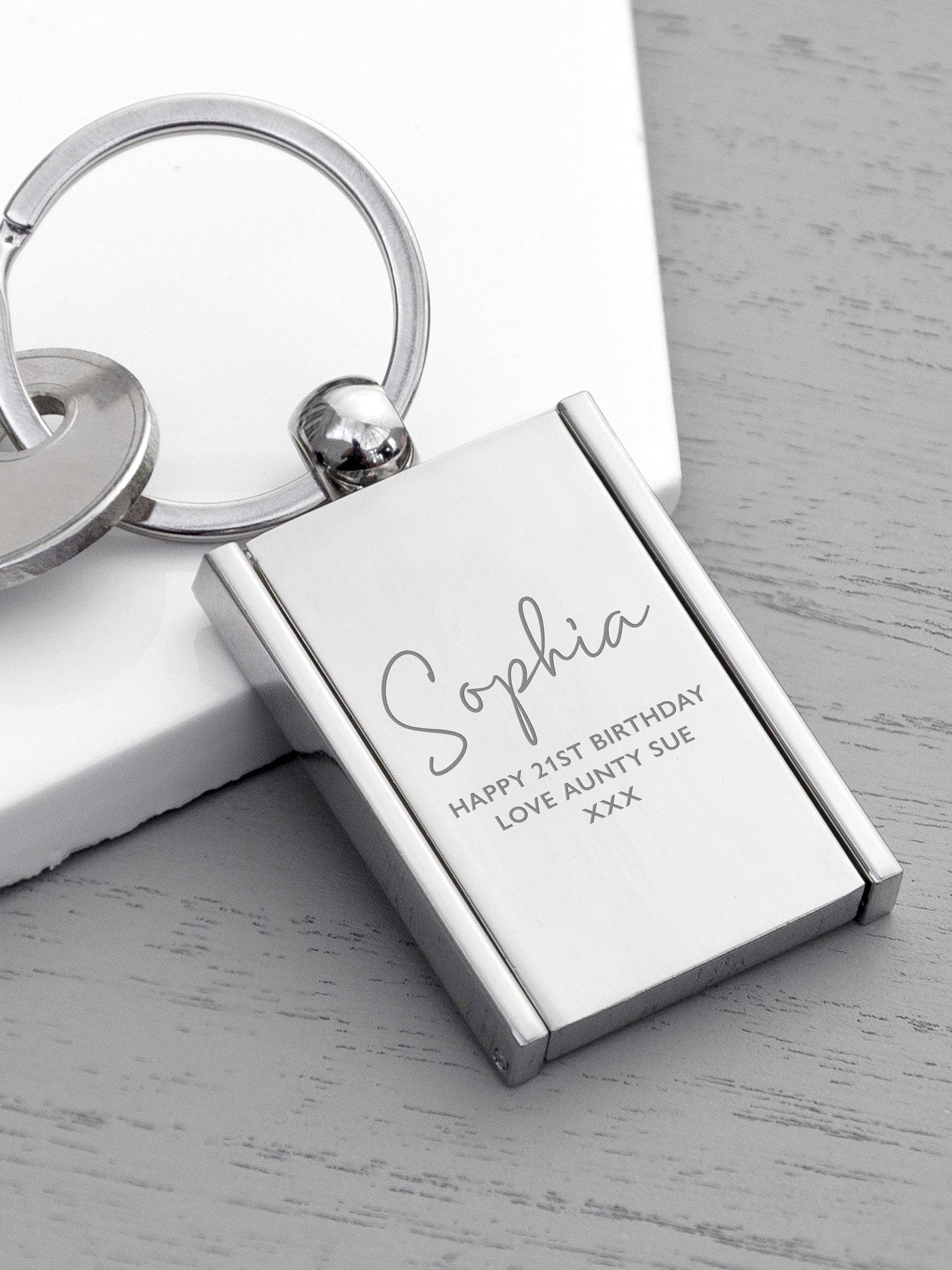 Treat Republic personalised special person mini frame keyring (British brand)