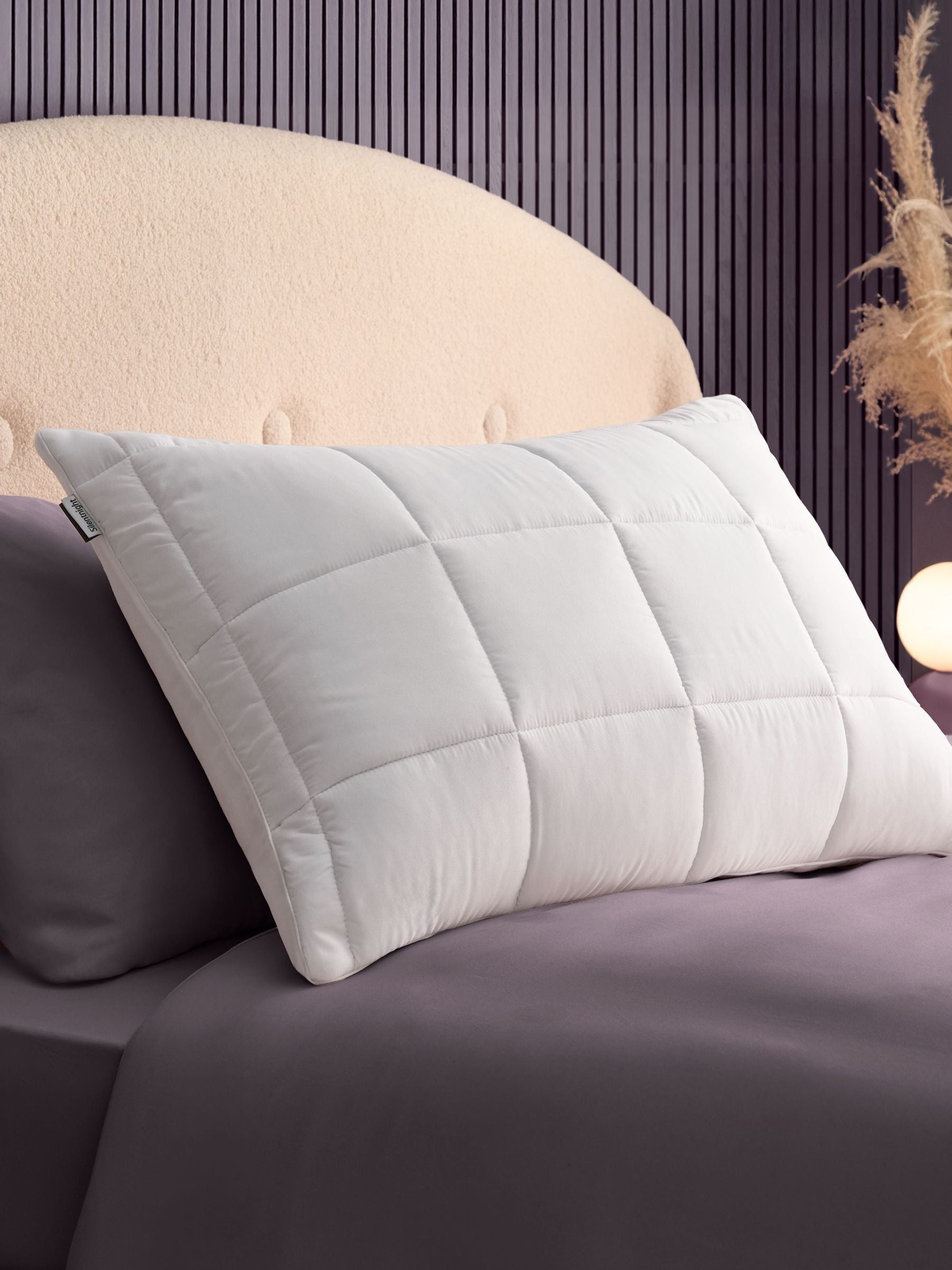 Silentnight Ultimate Deep Sleep Hypoallergenic Pillow - British product
