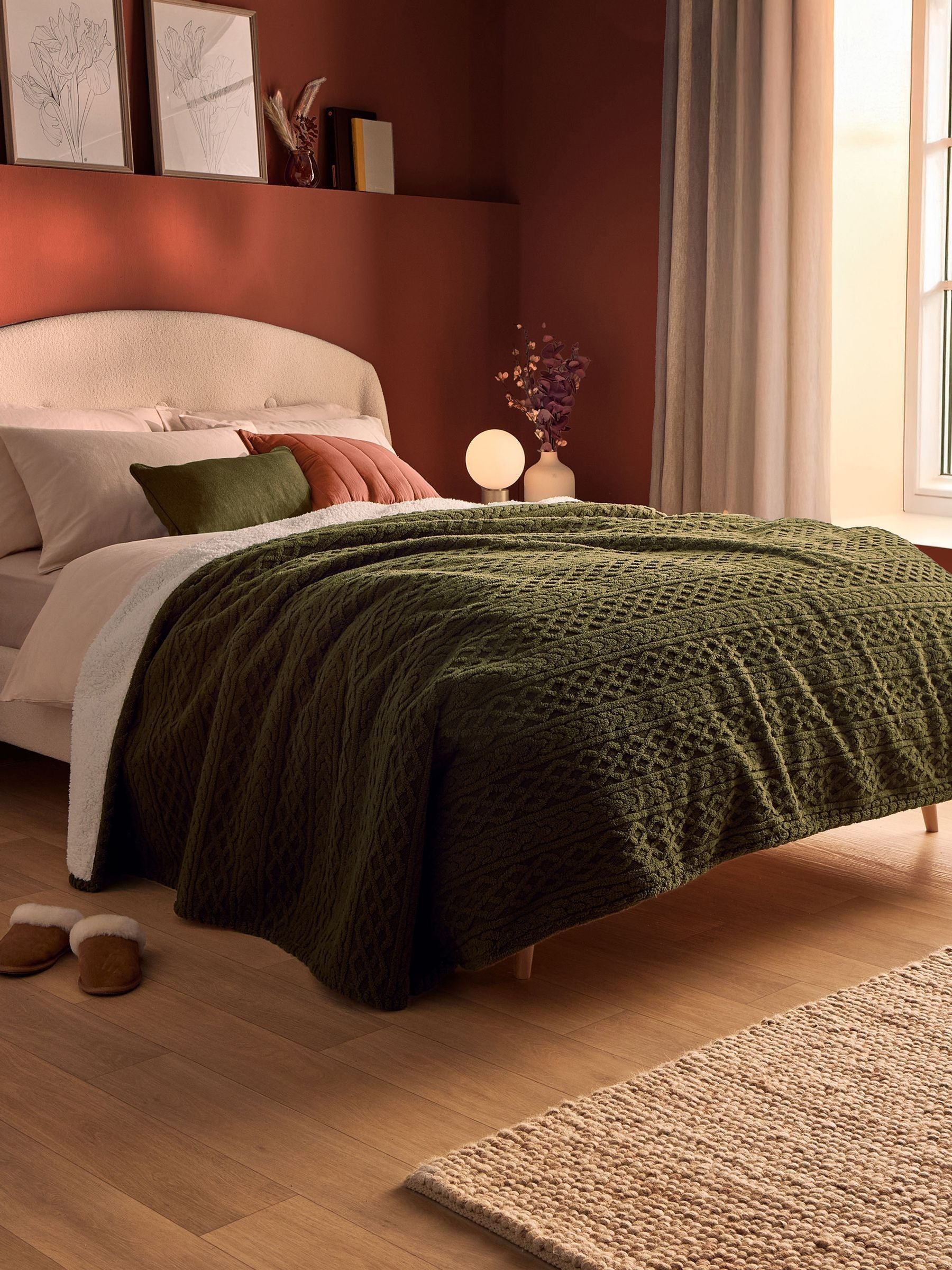 Silentnight Heat Genie giant cable knit blanket olive - British product