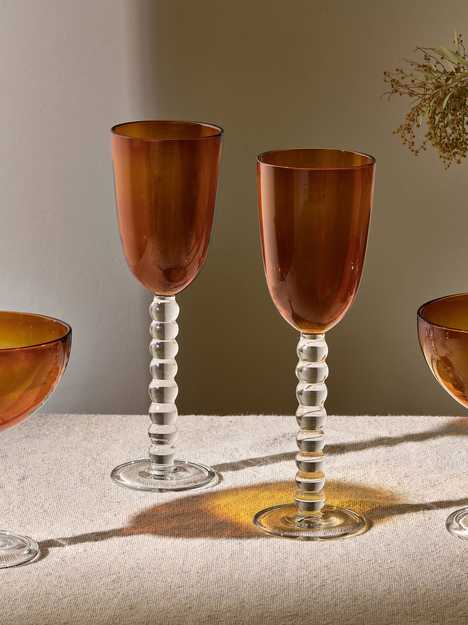 Nkuku amber Thimma wine glasses set 22cm - British product