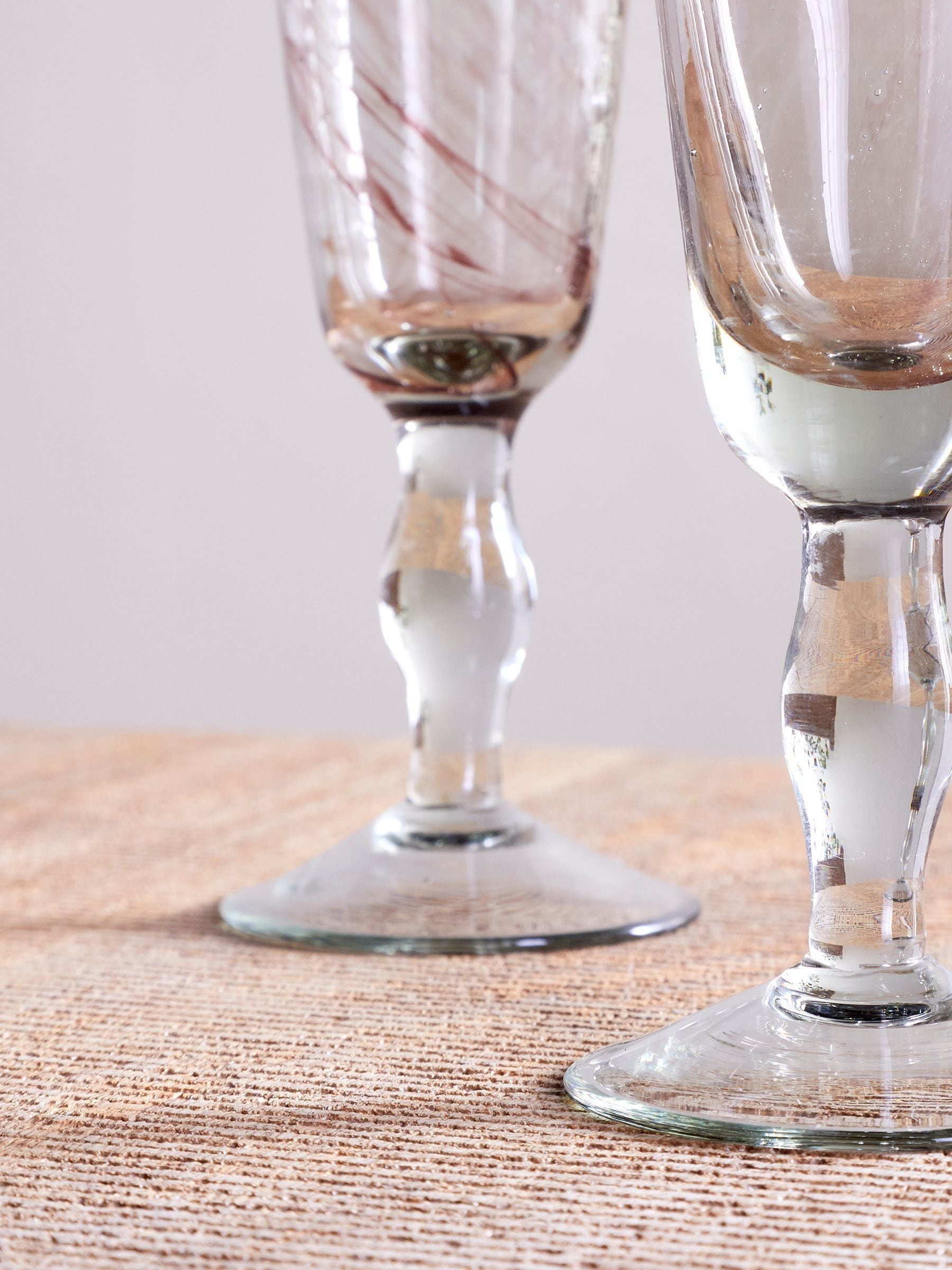 Nkuku Plum Llanera champagne glasses set of 4, UK version