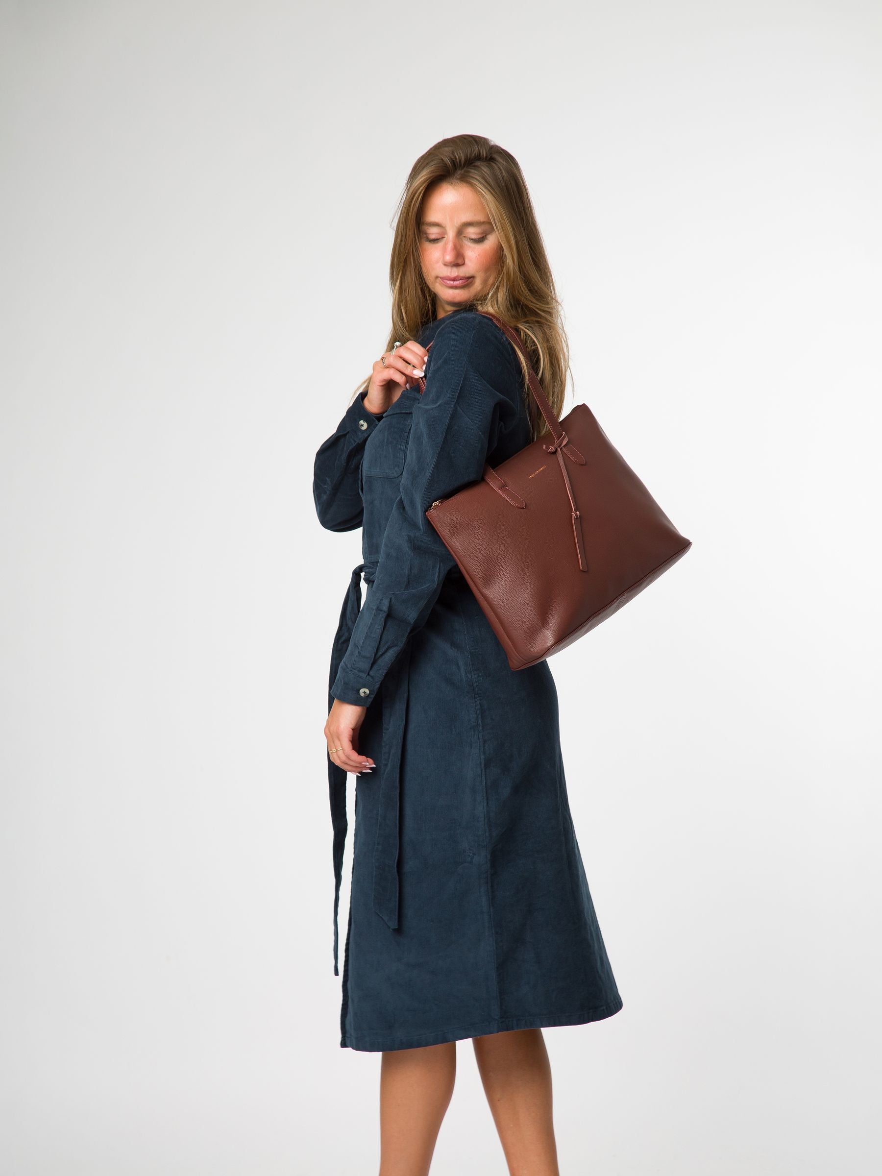 Pure Luxuries London Morden brown leather tote bag - British product