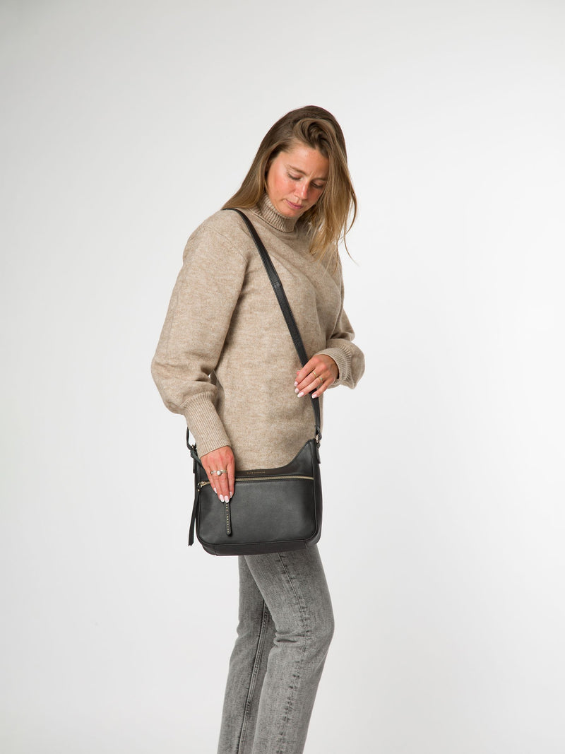 Pure Luxuries London cross-body bag black Nunwell, imported from the UK
