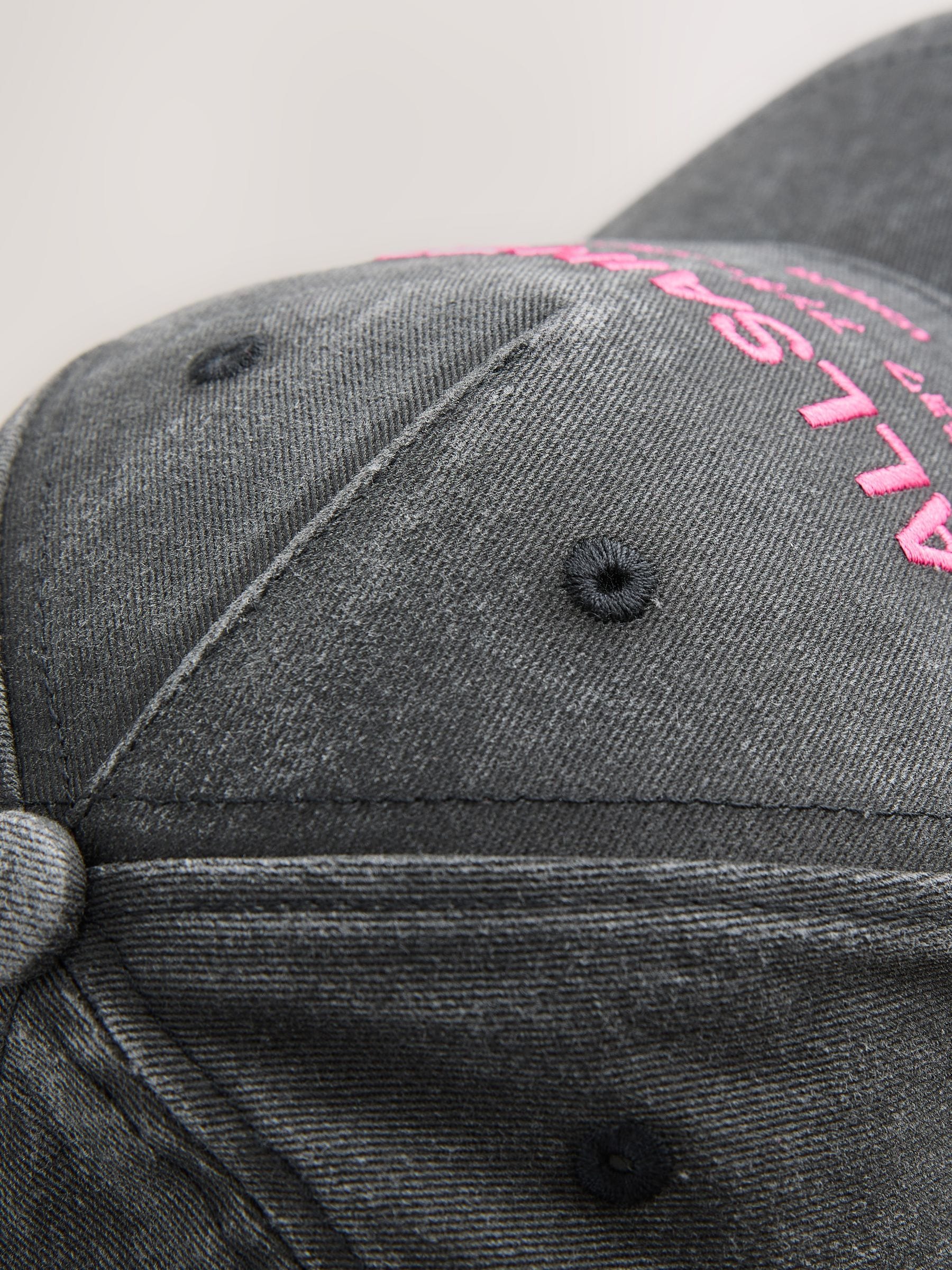 smALLSAINTS black pink logo baseball cap (British brand)